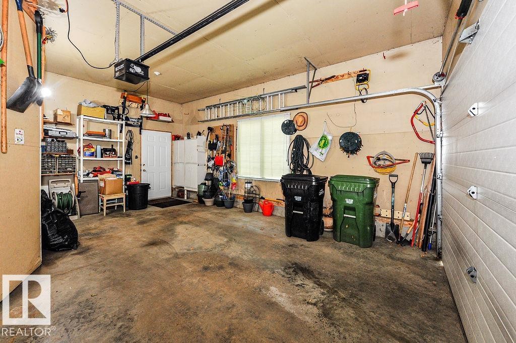 4720 51 Street, Camrose, AB - Indoor Photo Showing Garage