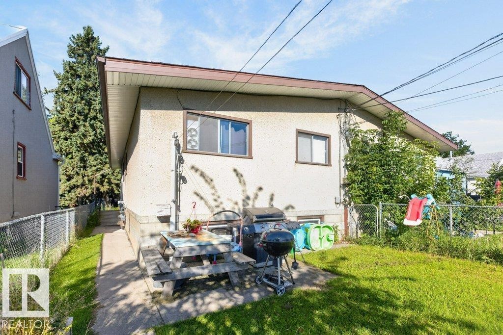 12007 104 Street Nw, Edmonton, AB