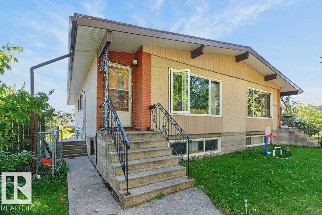 12007 104 Street Nw, Edmonton, AB