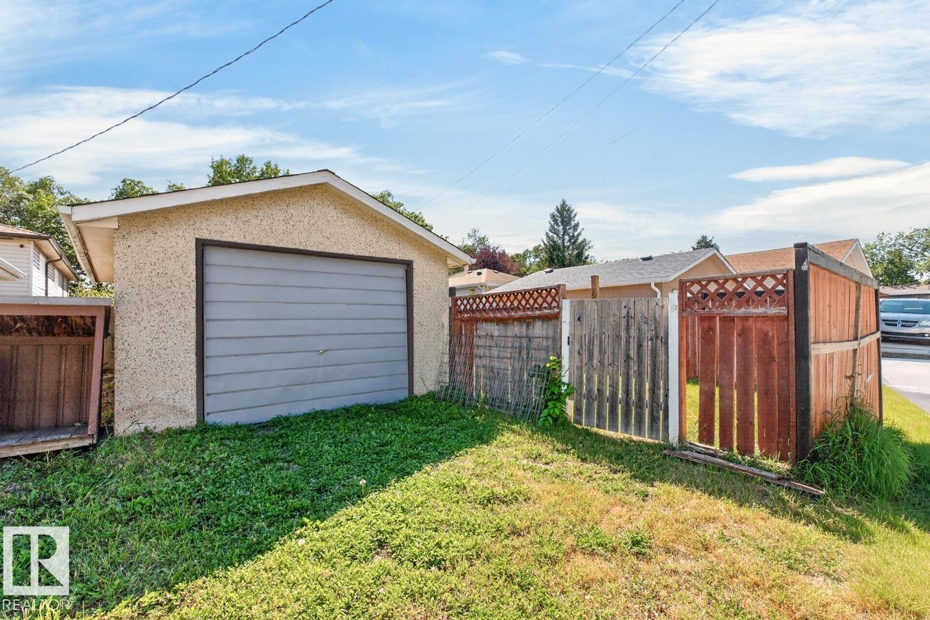 8730 84 Avenue Nw, Edmonton, AB