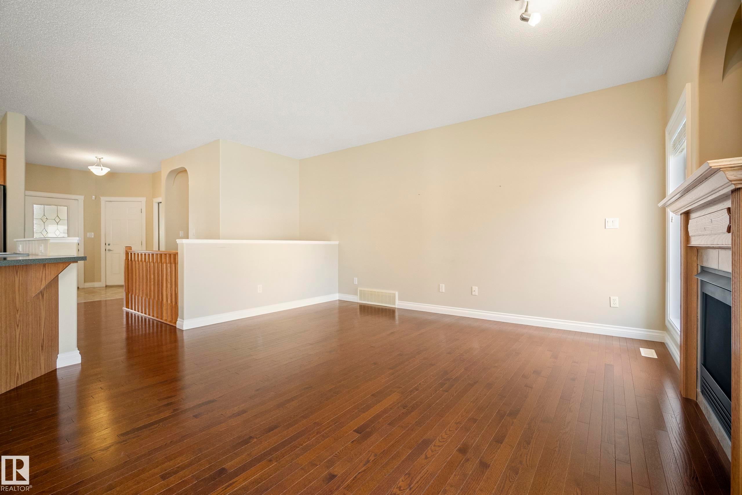 5 Longview Crescent, Spruce Grove, AB