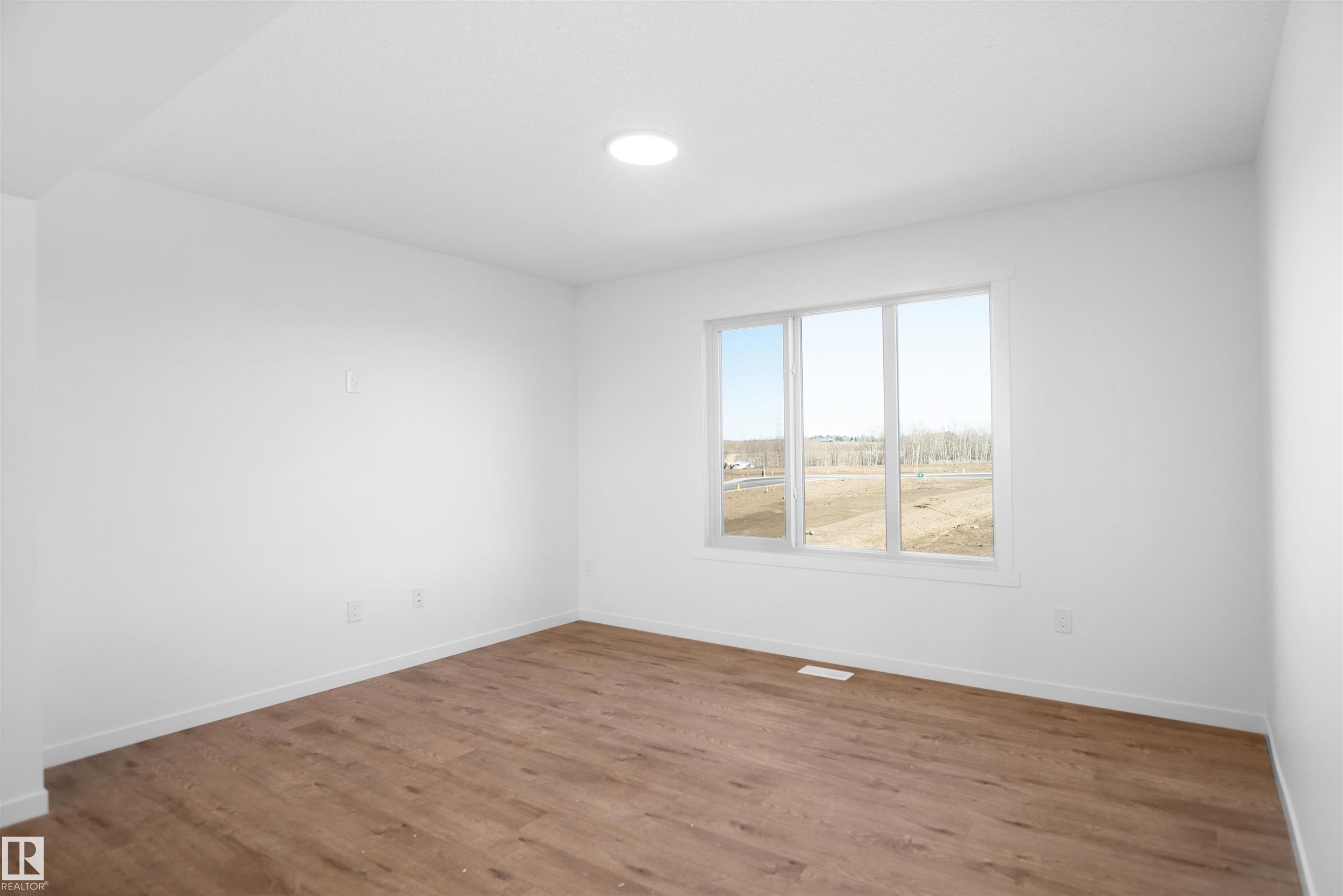 523 Aster Drive Nw, Edmonton, AB