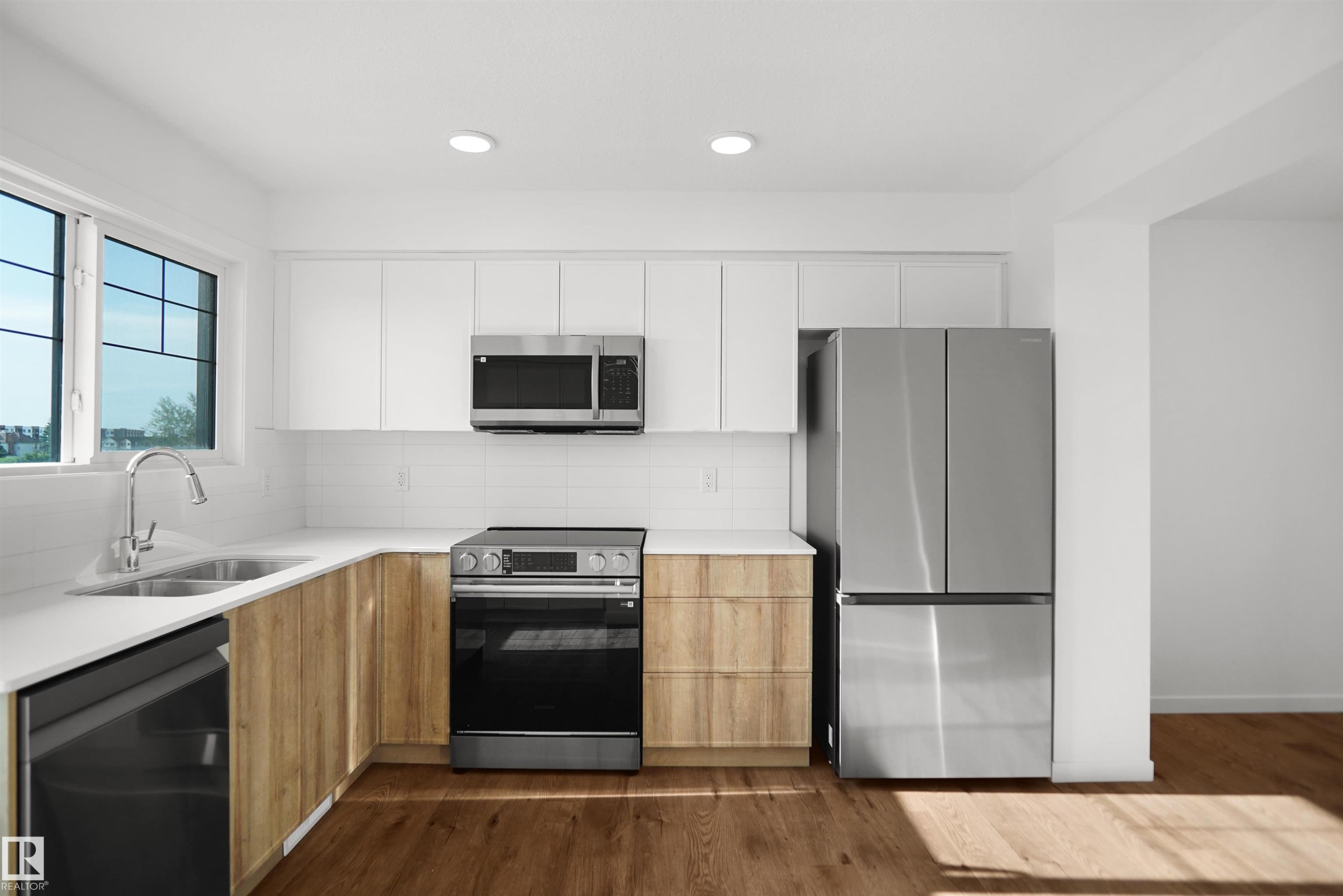 523 Aster Drive Nw, Edmonton, AB