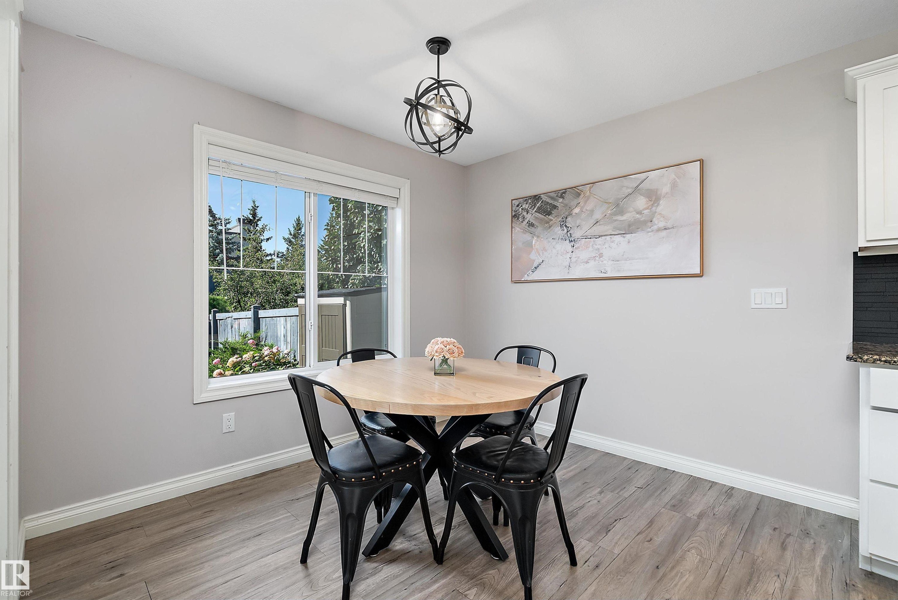 3893 Gallinger Loop Nw, Edmonton, AB