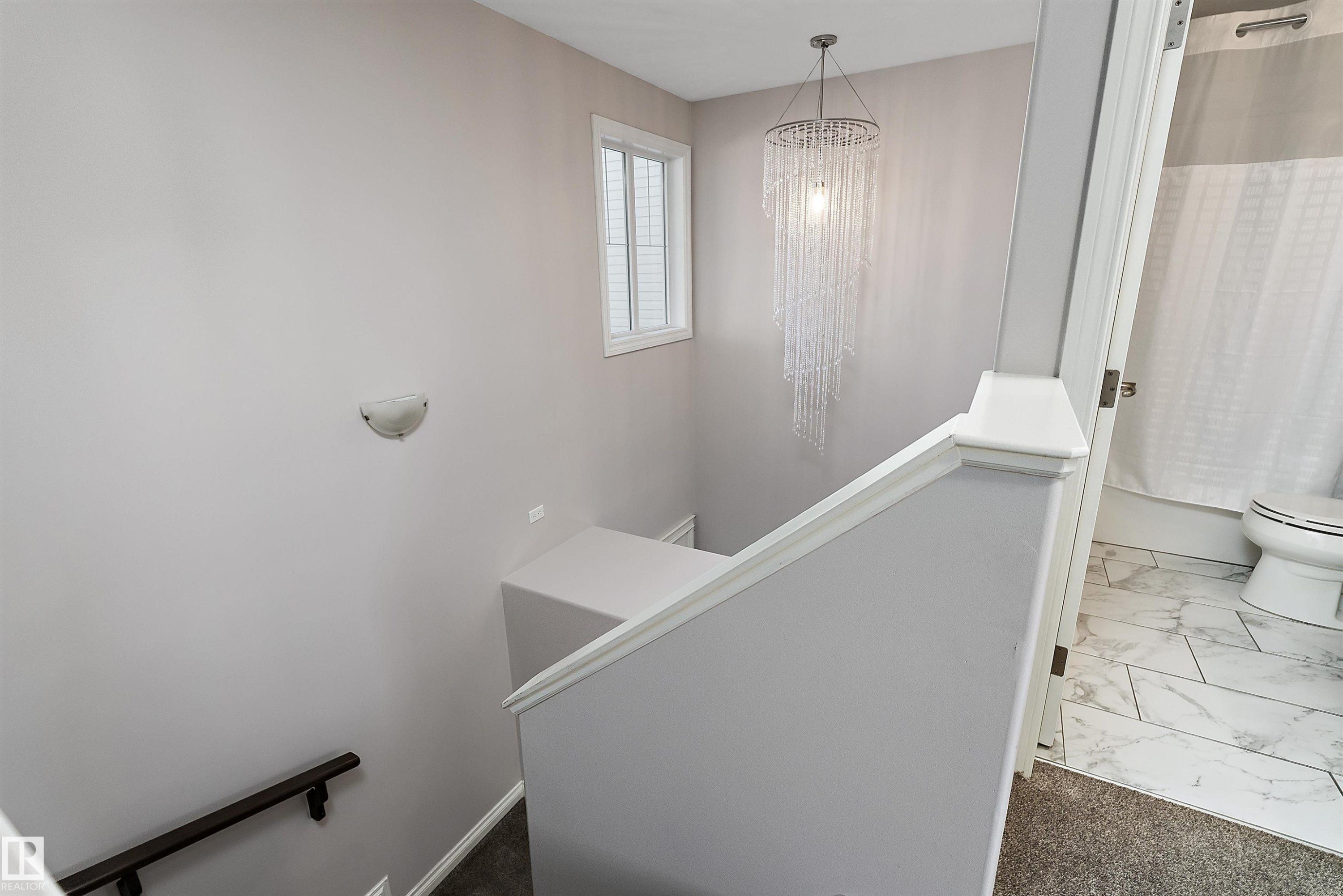 3893 Gallinger Loop Nw, Edmonton, AB