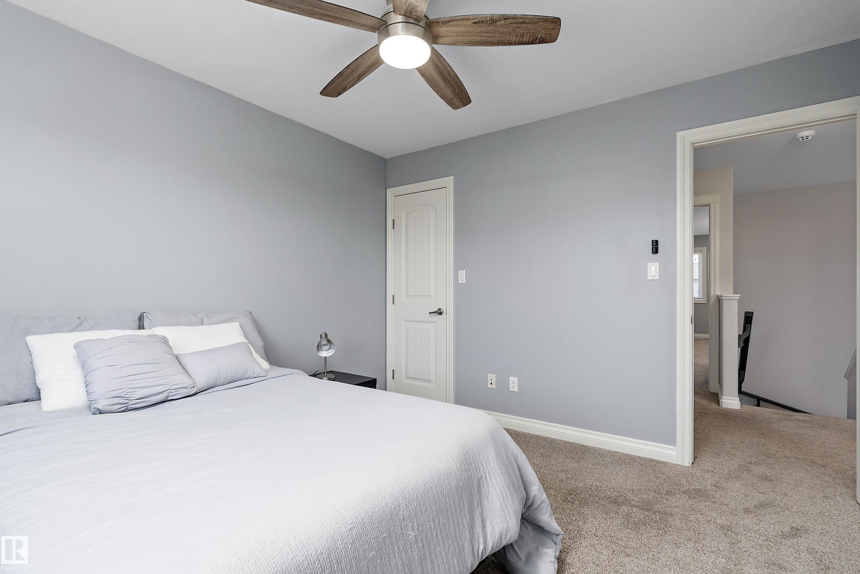 3893 Gallinger Loop Nw, Edmonton, AB