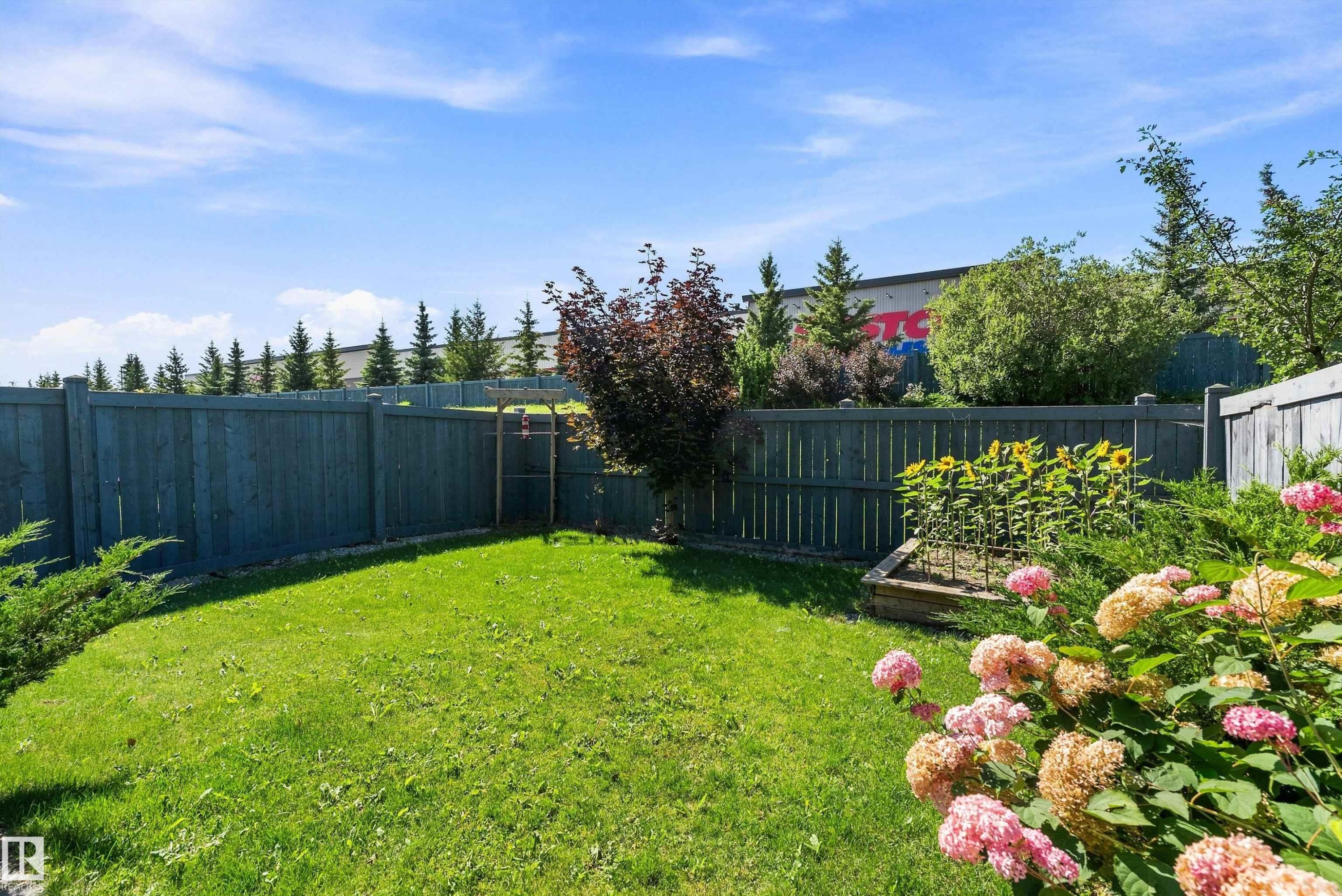 3893 Gallinger Loop Nw, Edmonton, AB