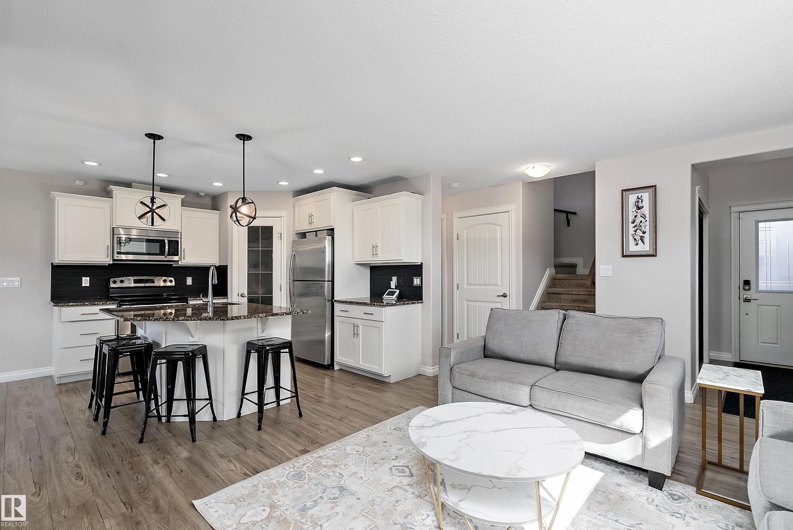 3893 Gallinger Loop Nw, Edmonton, AB