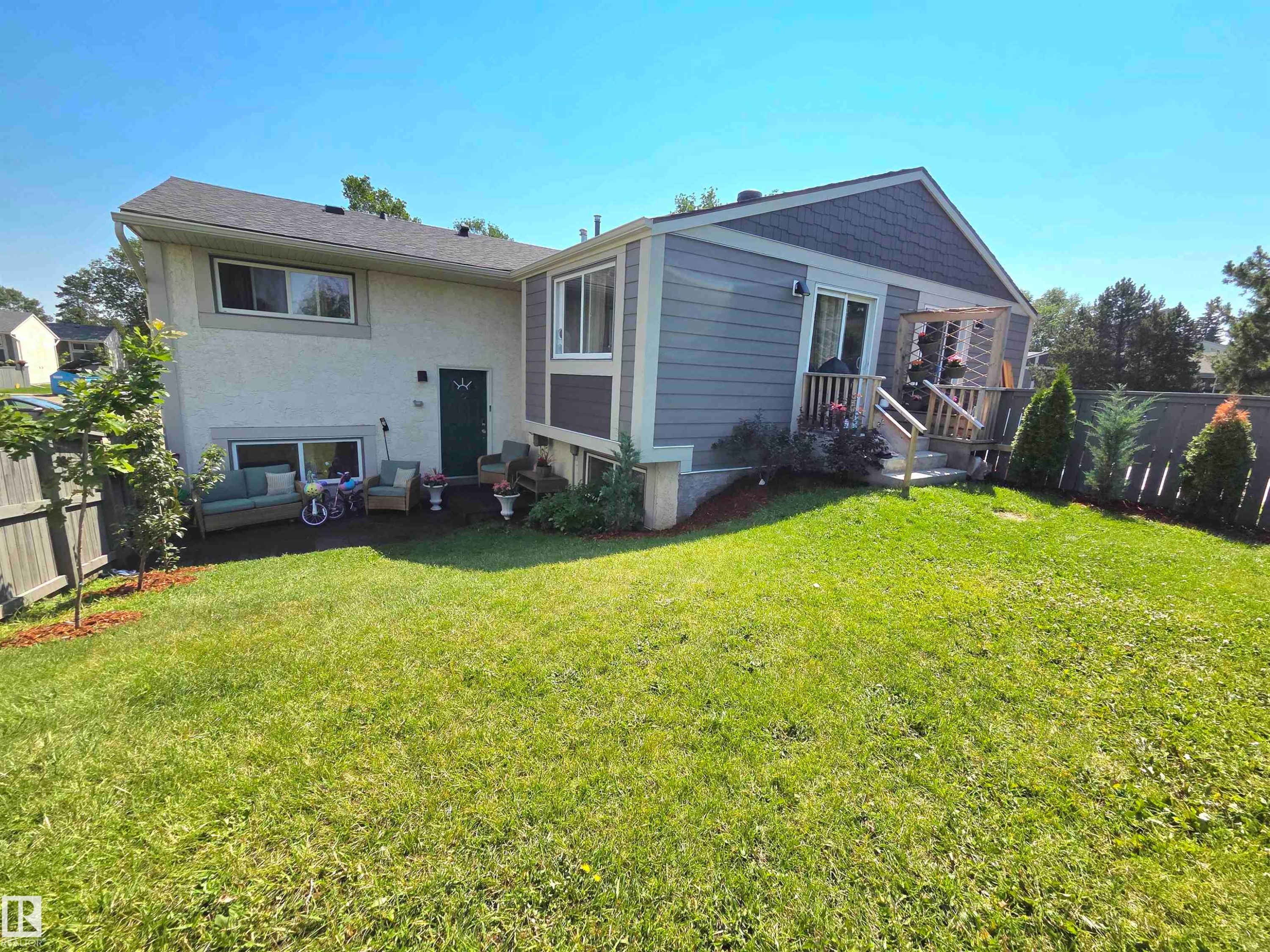 623 Willow Court Nw, Edmonton, AB