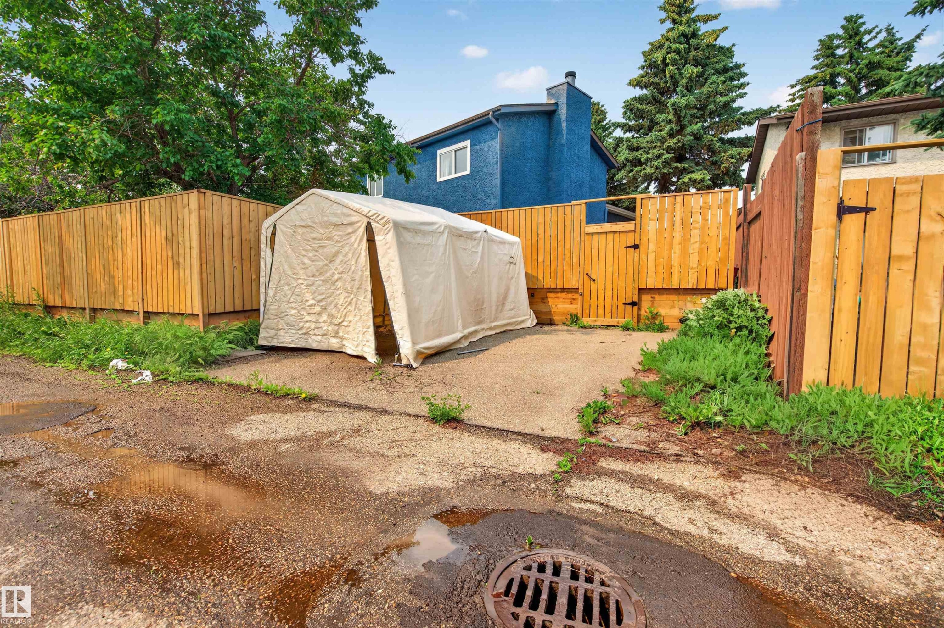 27 Kiniski Crescent Nw, Edmonton, AB