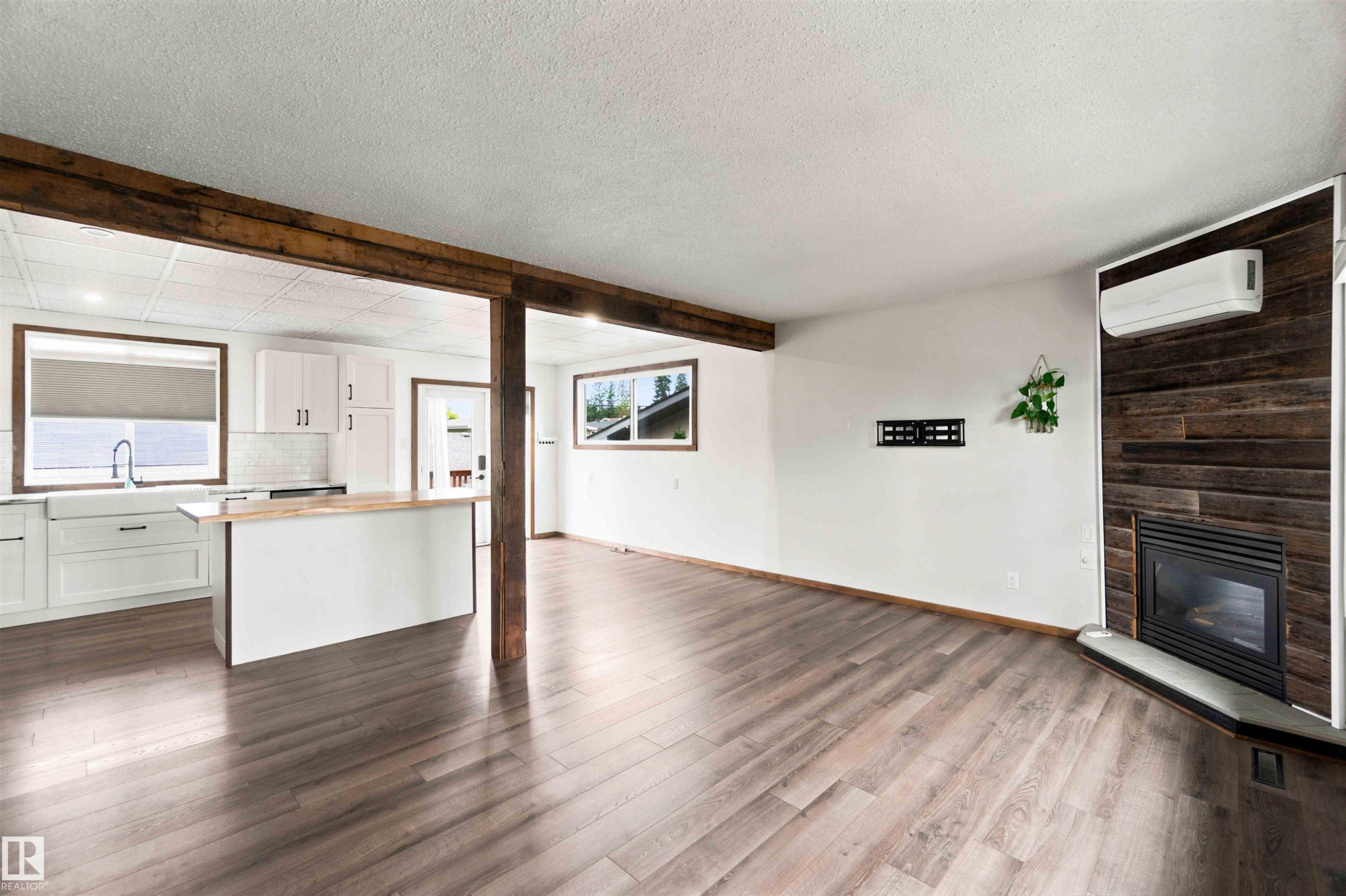 13820 63 Street Nw, Edmonton, AB