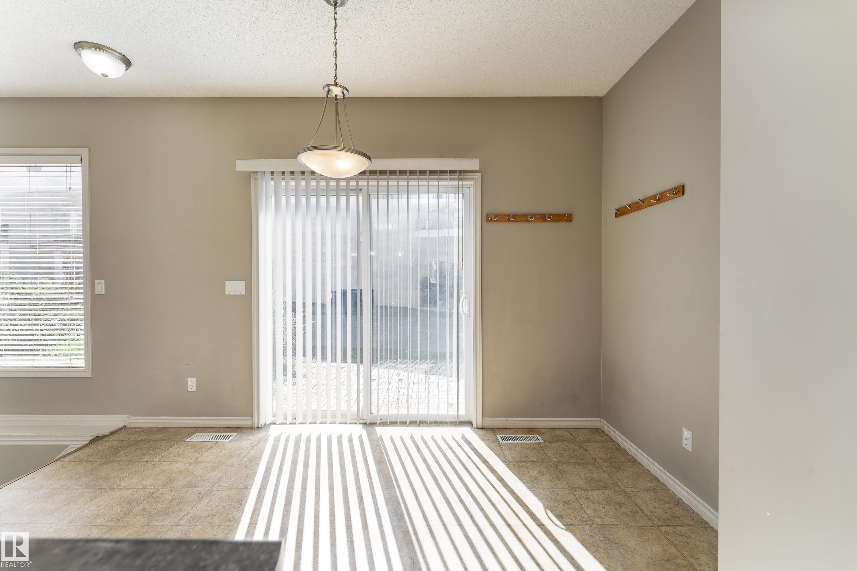 #72 13825 155 Av Nw, Edmonton, AB