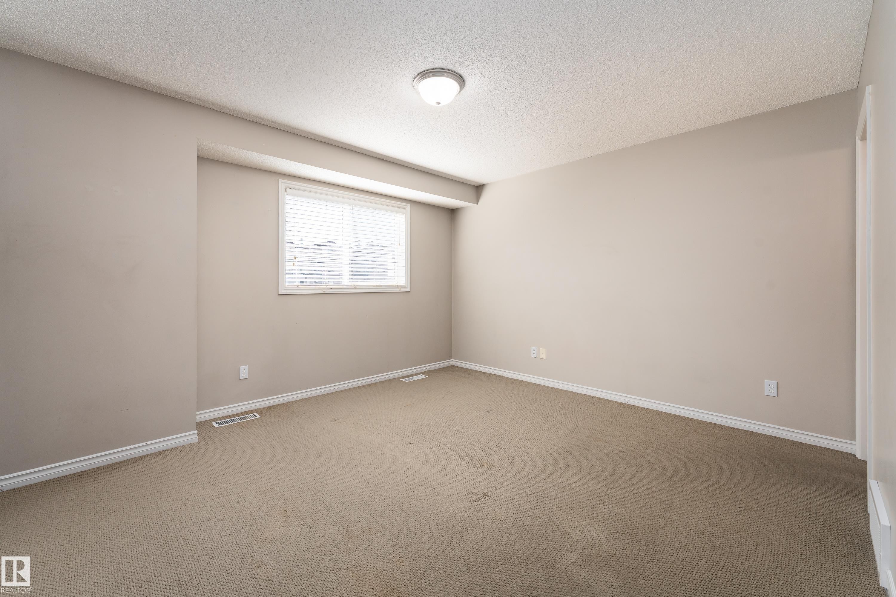 #72 13825 155 Av Nw, Edmonton, AB
