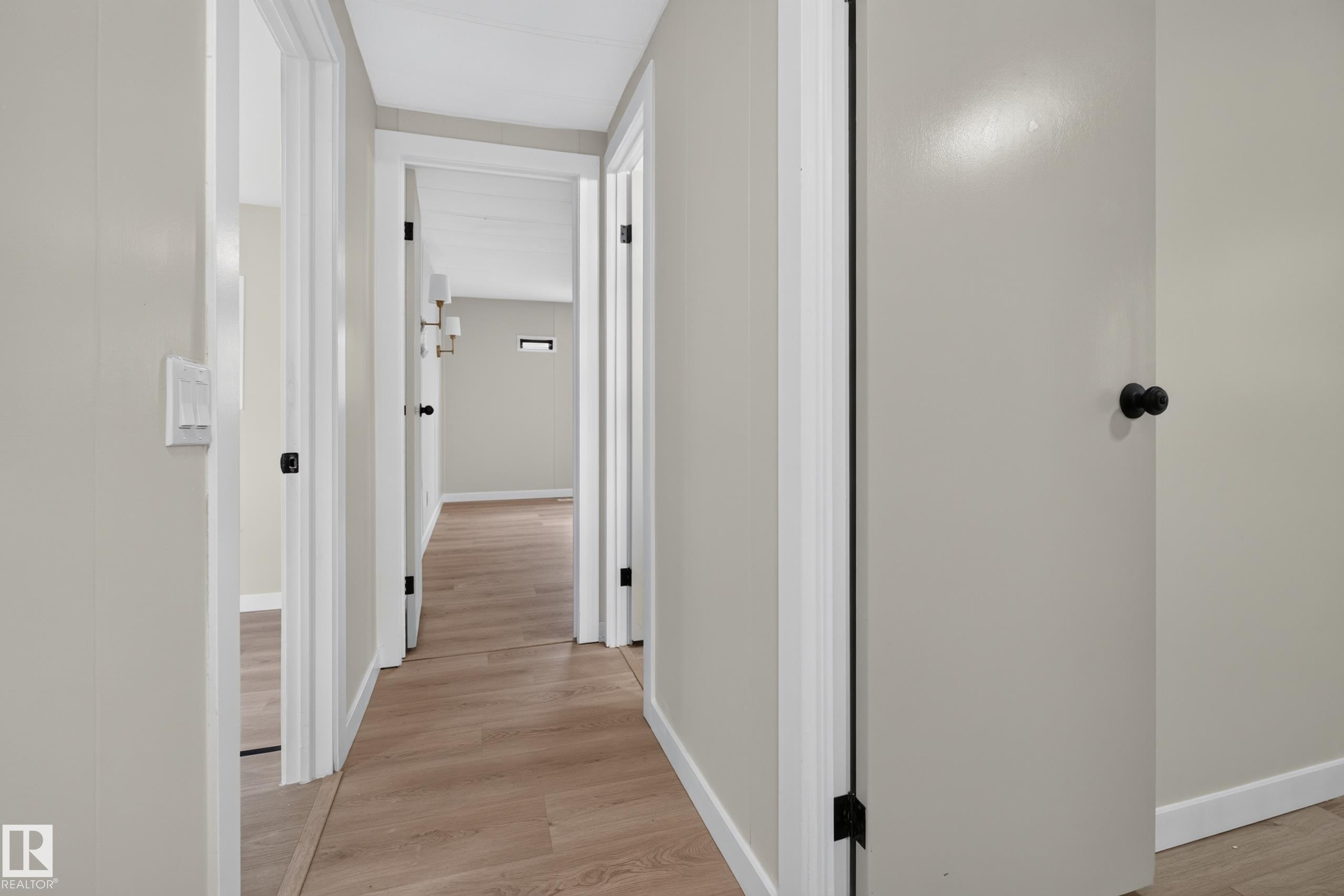 20 West View Bv Northwest, Edmonton, AB