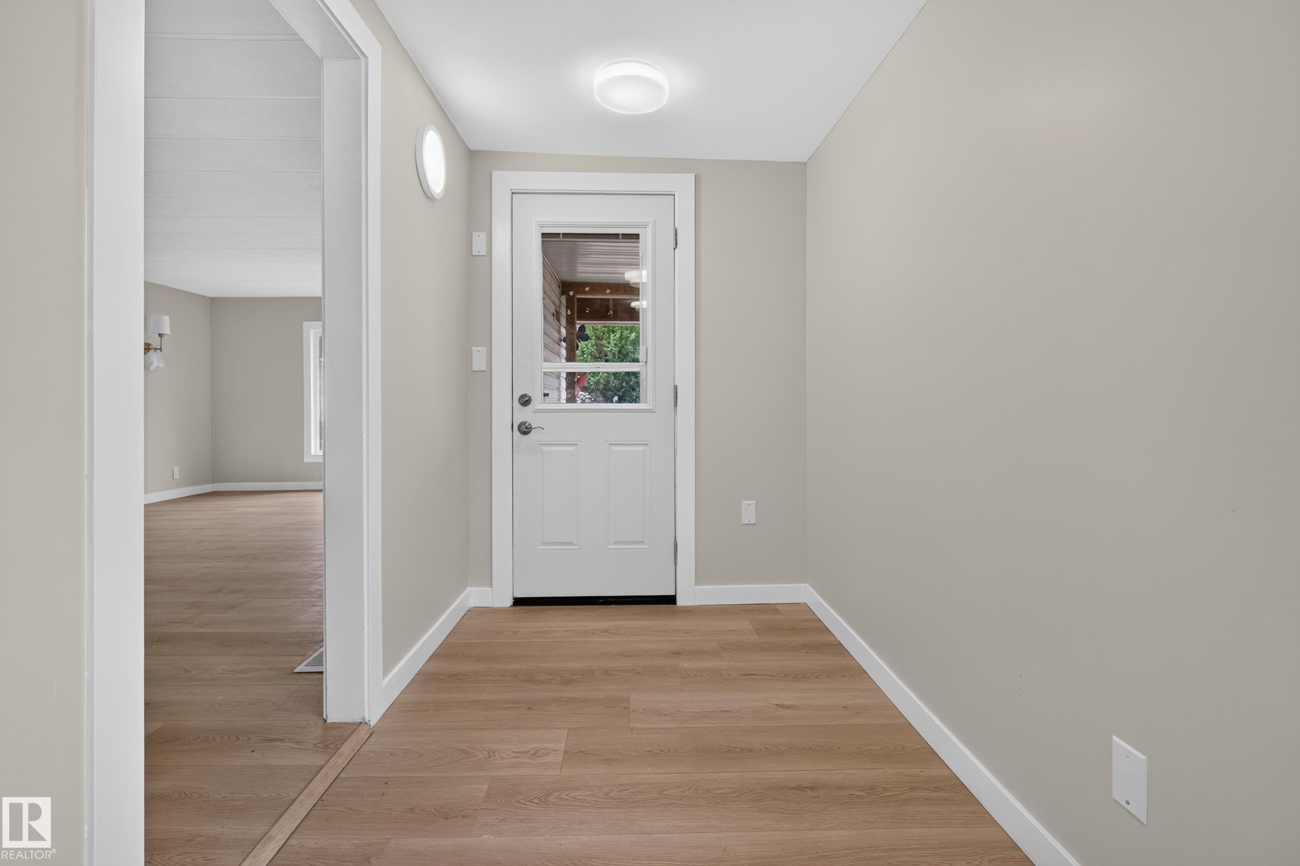 20 West View Bv Northwest, Edmonton, AB