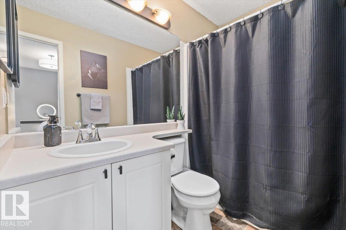 4004 53, Beaumont, AB