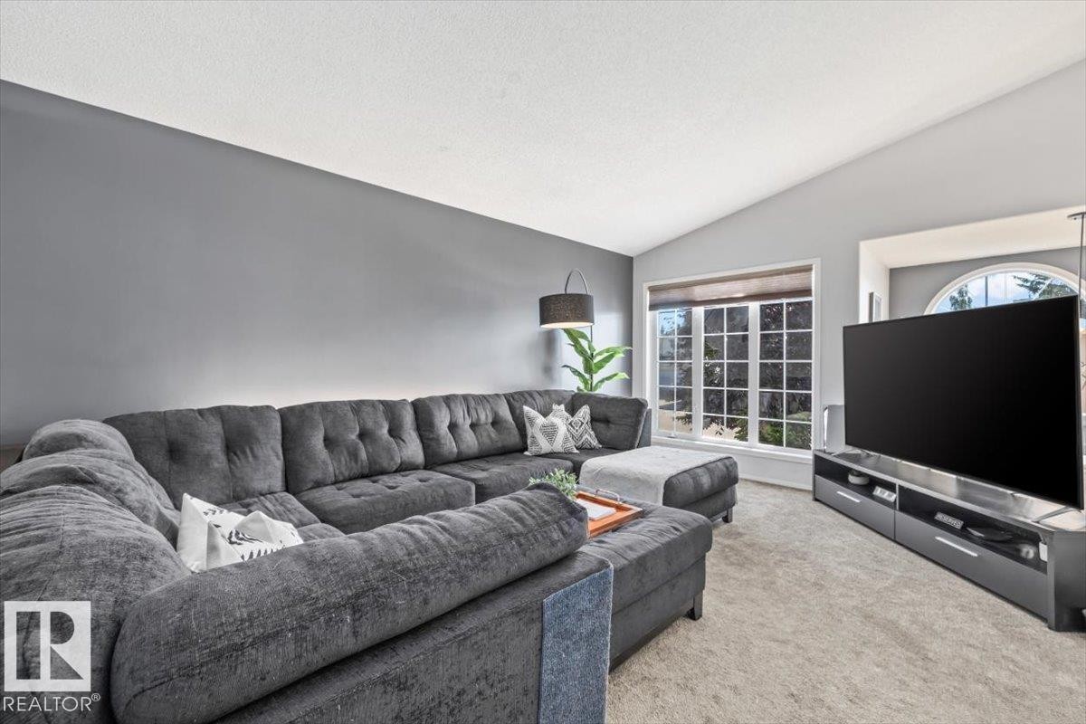 4004 53, Beaumont, AB
