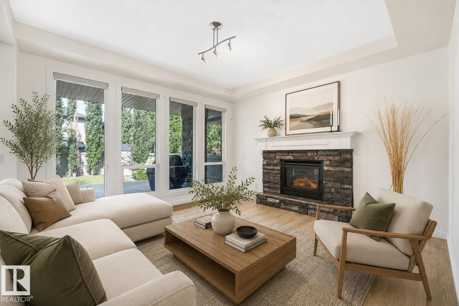 Virtually Staged - 2288 Warry Loop Sw, Edmonton, AB