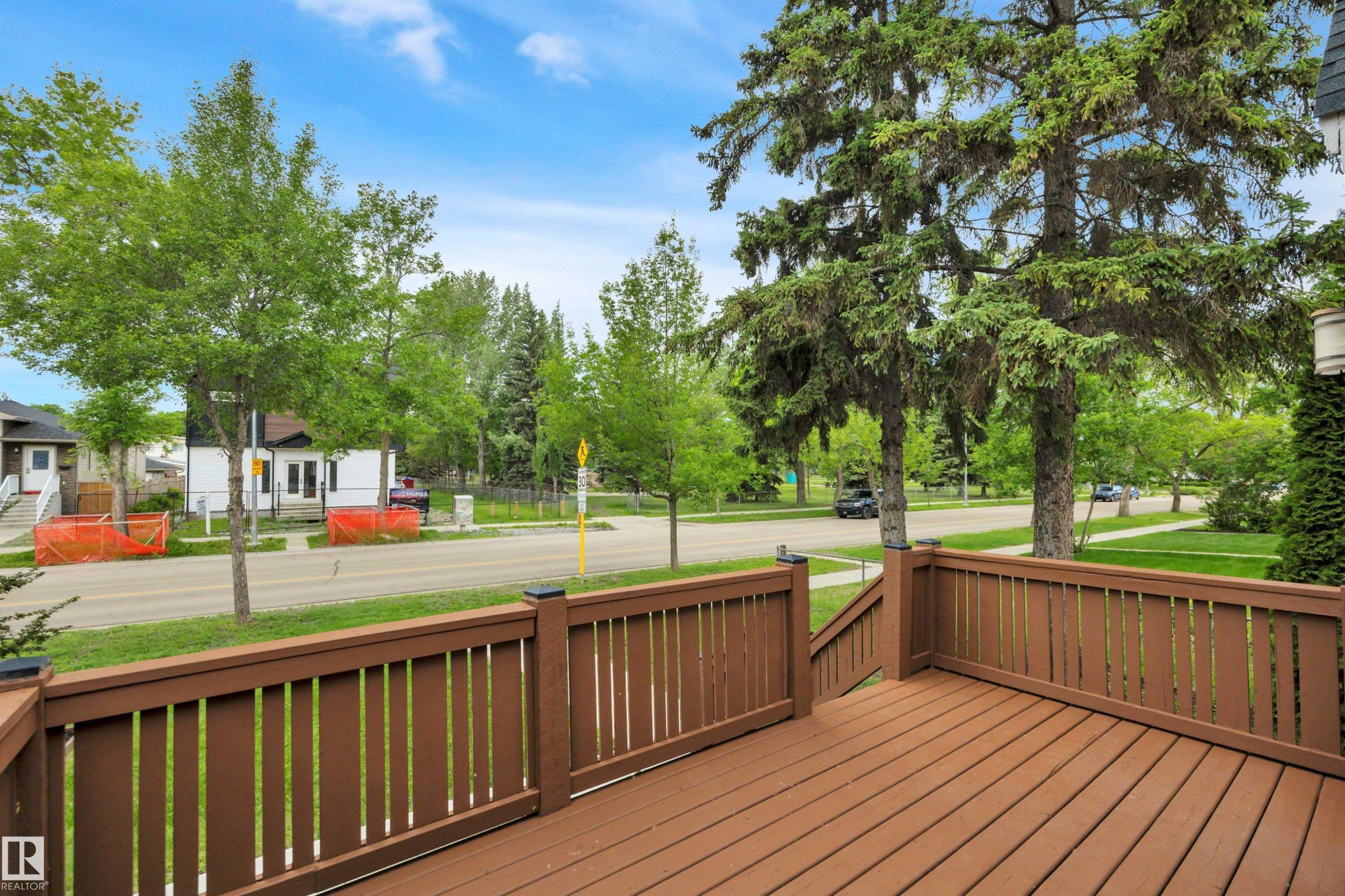 12015 124 Street Nw, Edmonton, AB