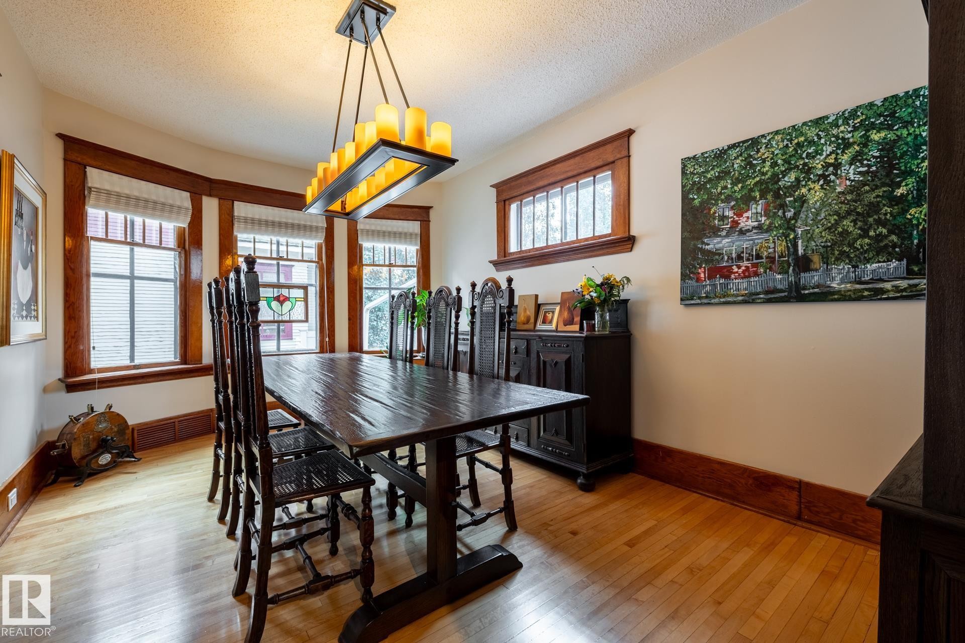 10834 125 Street Nw, Edmonton, AB