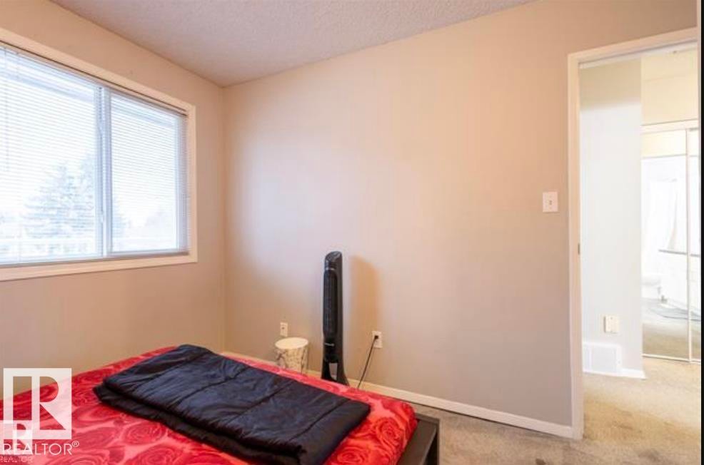 3530 42 Street Nw, Edmonton, AB