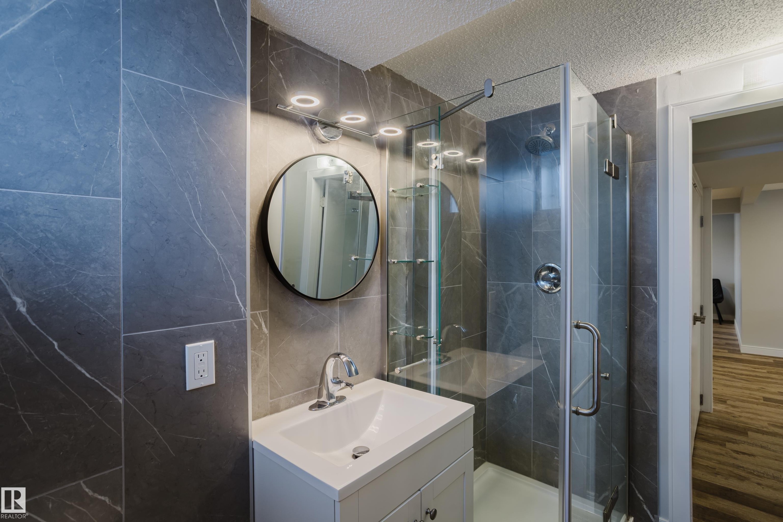 9330 162 Street Nw, Edmonton, AB