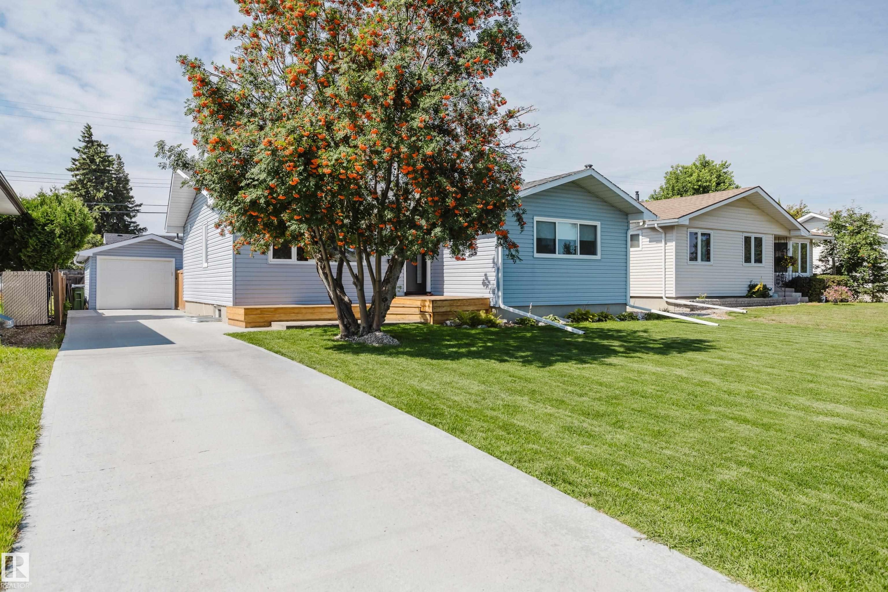 9330 162 Street Nw, Edmonton, AB