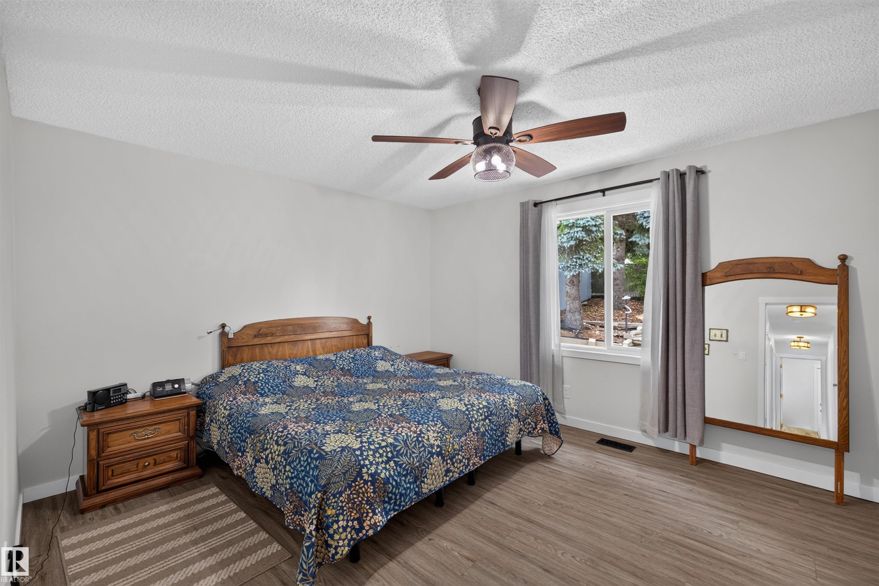 3 Hickory Crescent, Sherwood Park, AB
