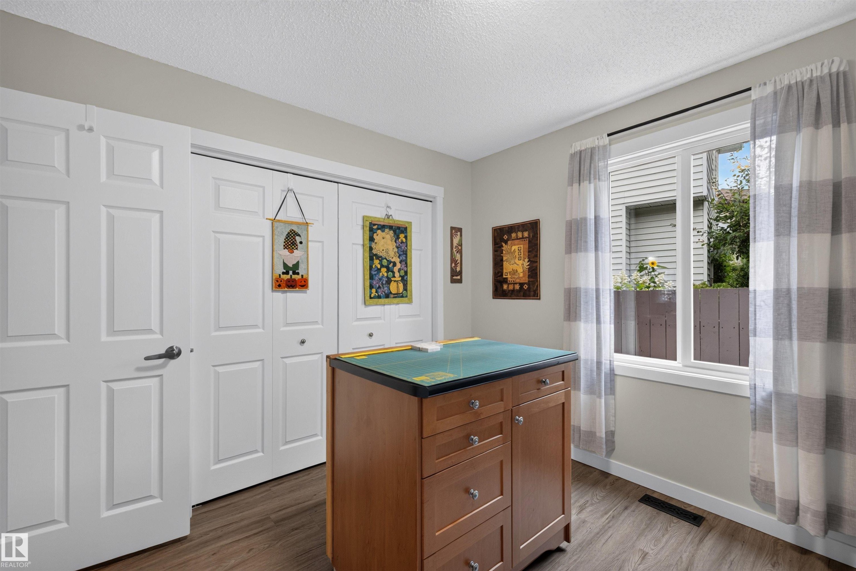 3 Hickory Crescent, Sherwood Park, AB