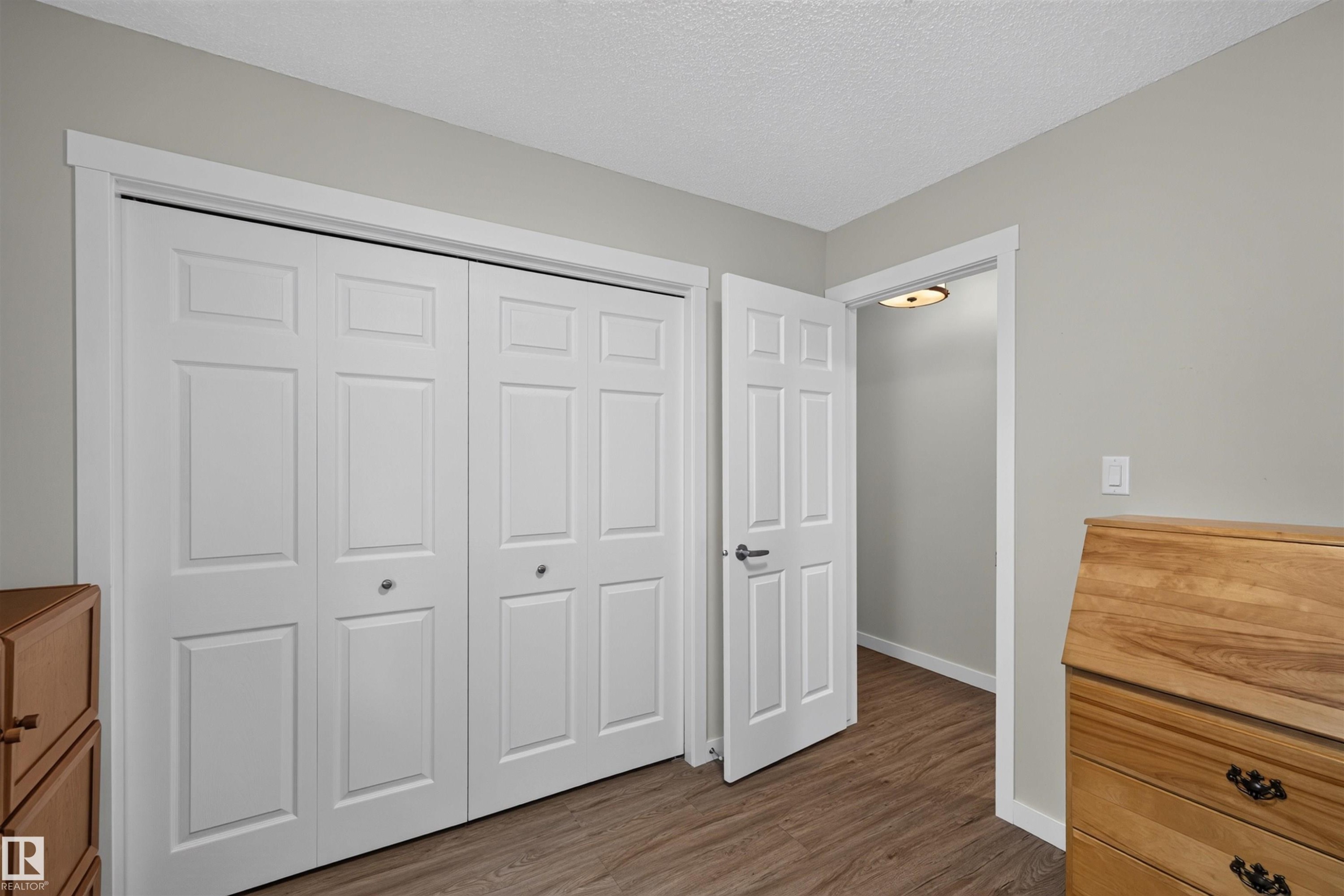 3 Hickory Crescent, Sherwood Park, AB