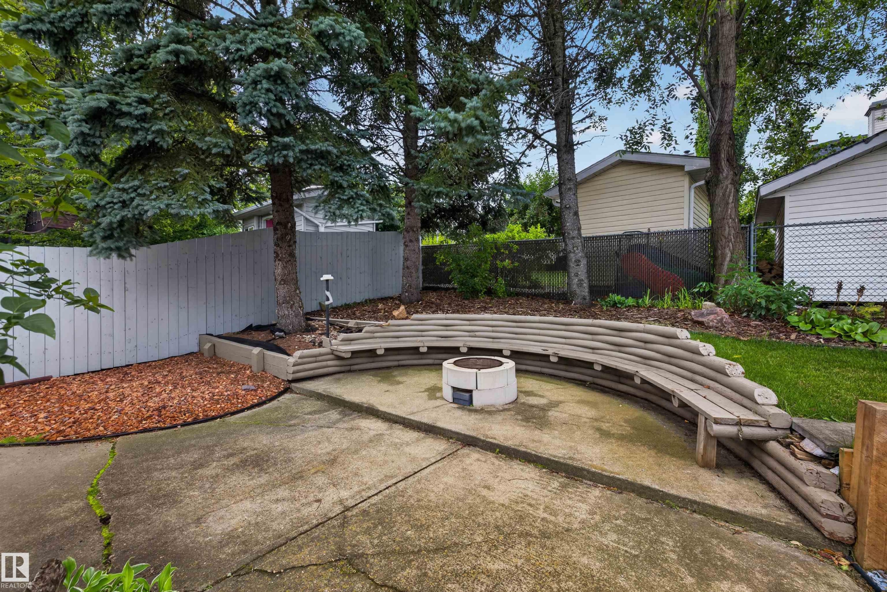 3 Hickory Crescent, Sherwood Park, AB