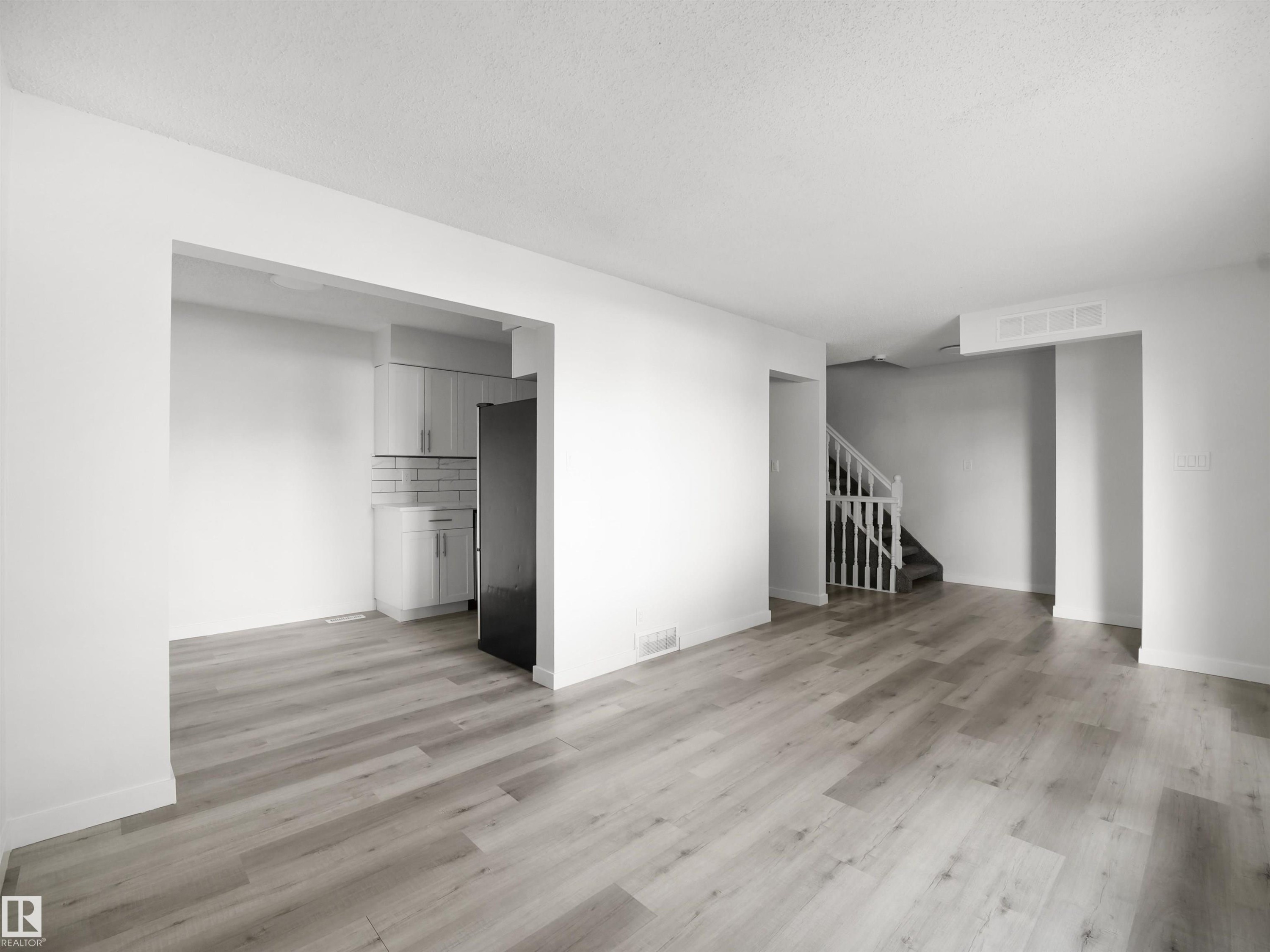 #6 14220 80 St Nw, Edmonton, AB