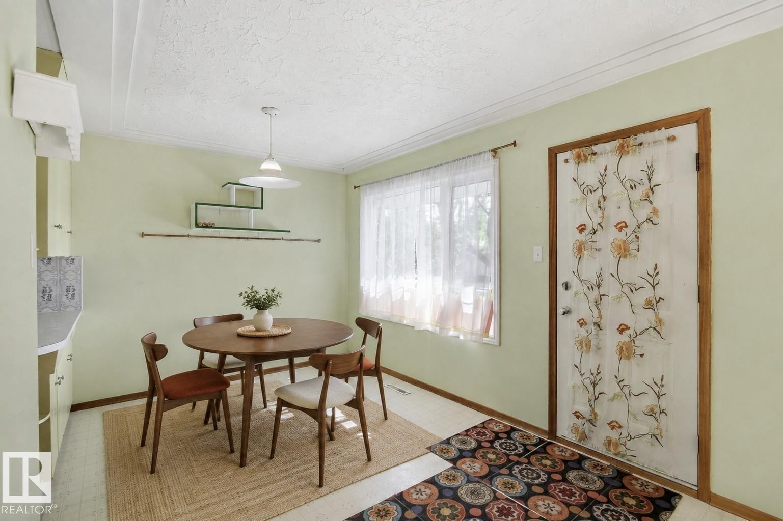10138 74 Street Nw, Edmonton, AB