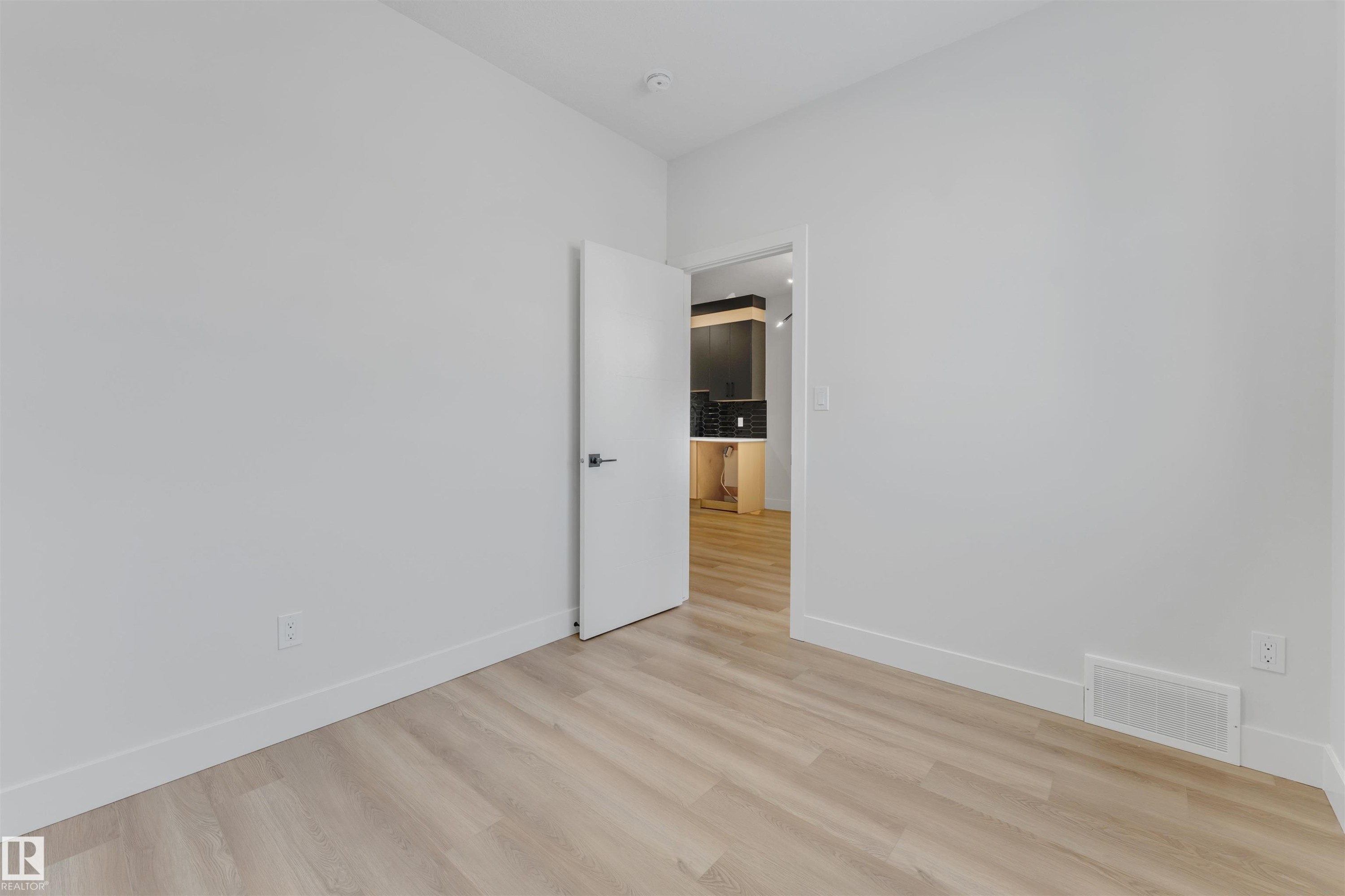 22932 80 Av Nw, Edmonton, AB