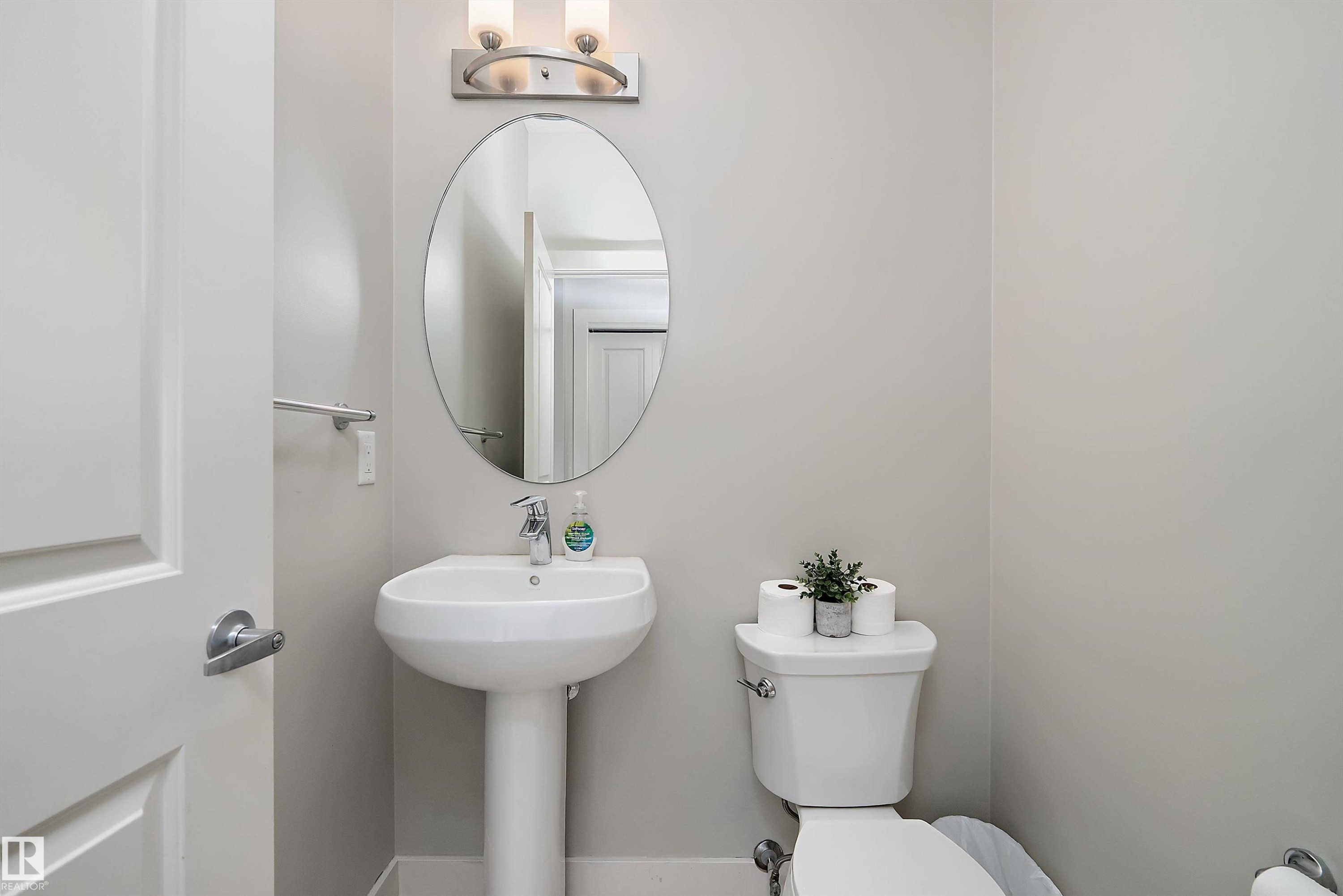 403 Simpkins Wynd, Leduc, AB