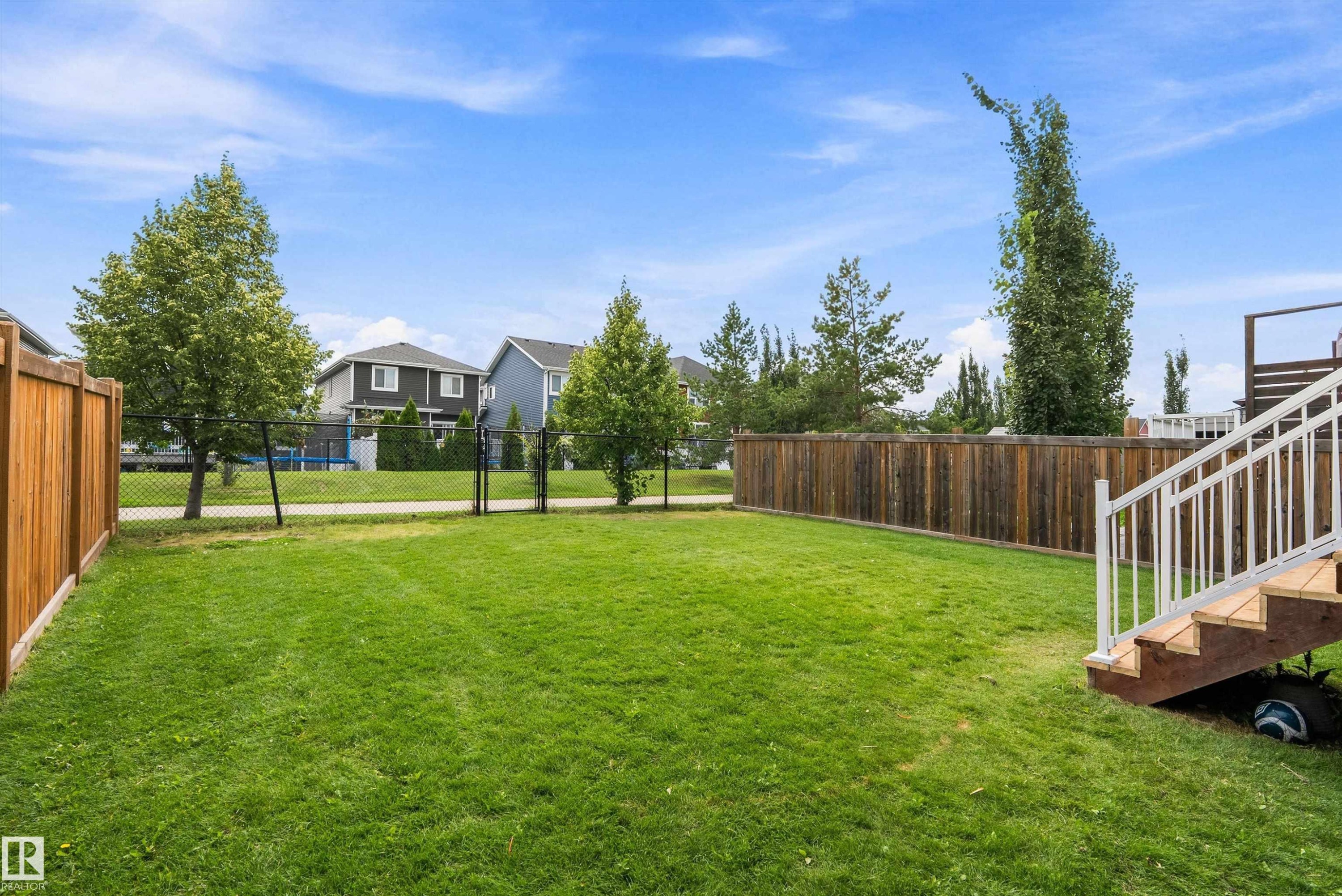 403 Simpkins Wynd, Leduc, AB