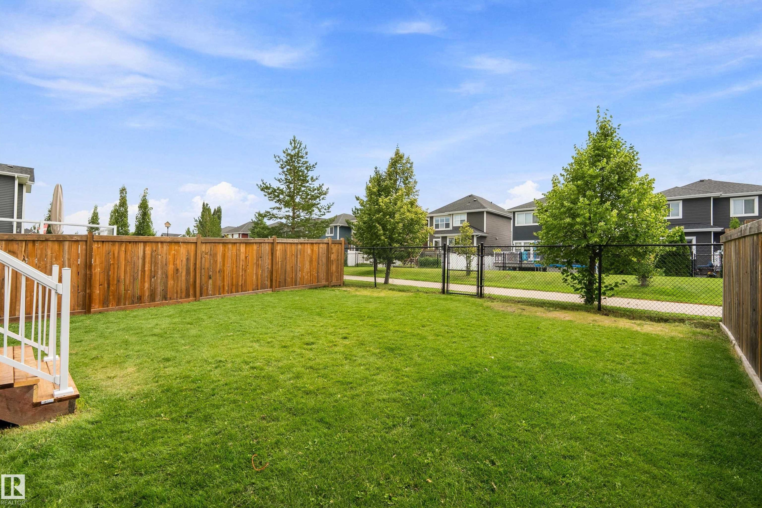 403 Simpkins Wynd, Leduc, AB