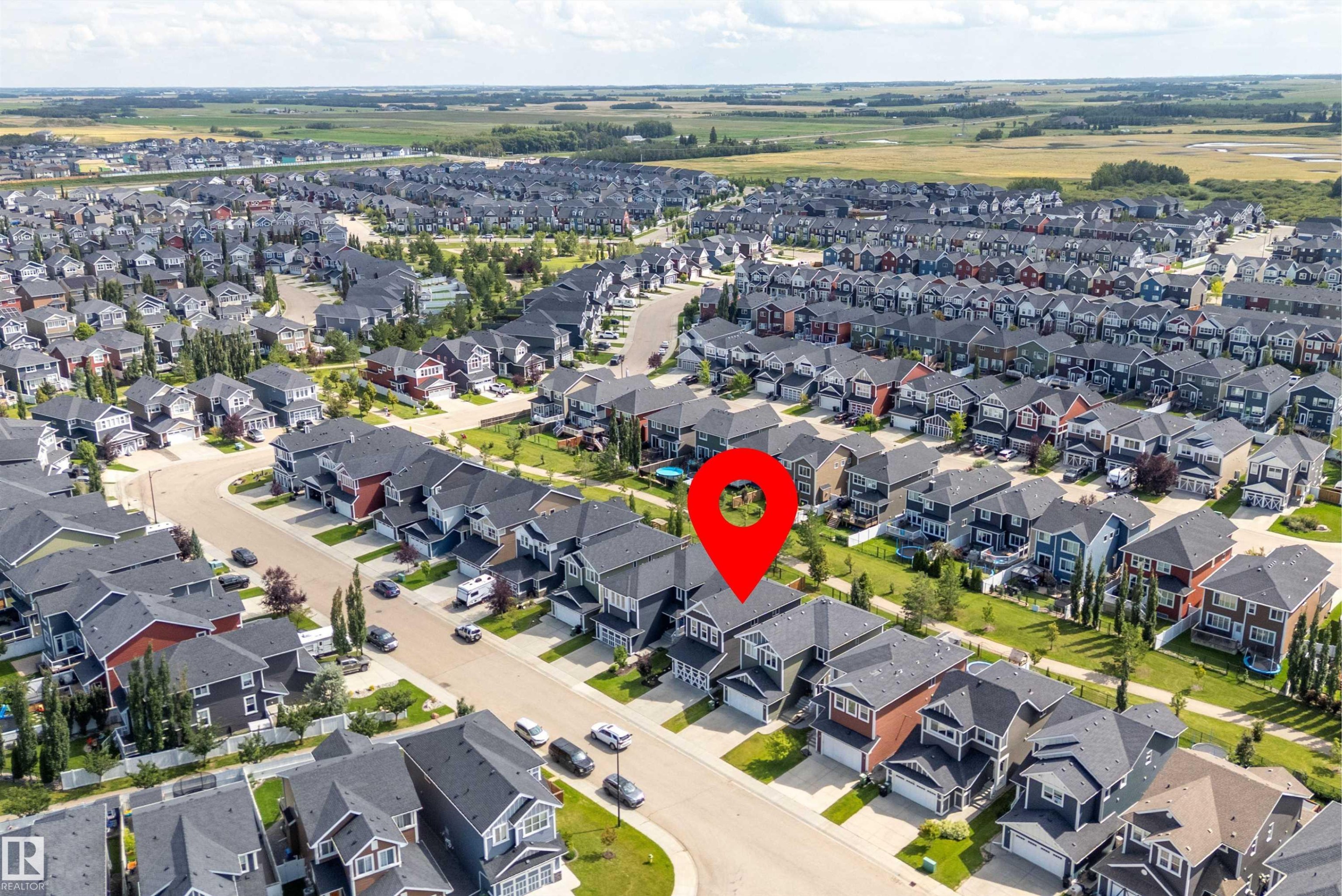 403 Simpkins Wynd, Leduc, AB