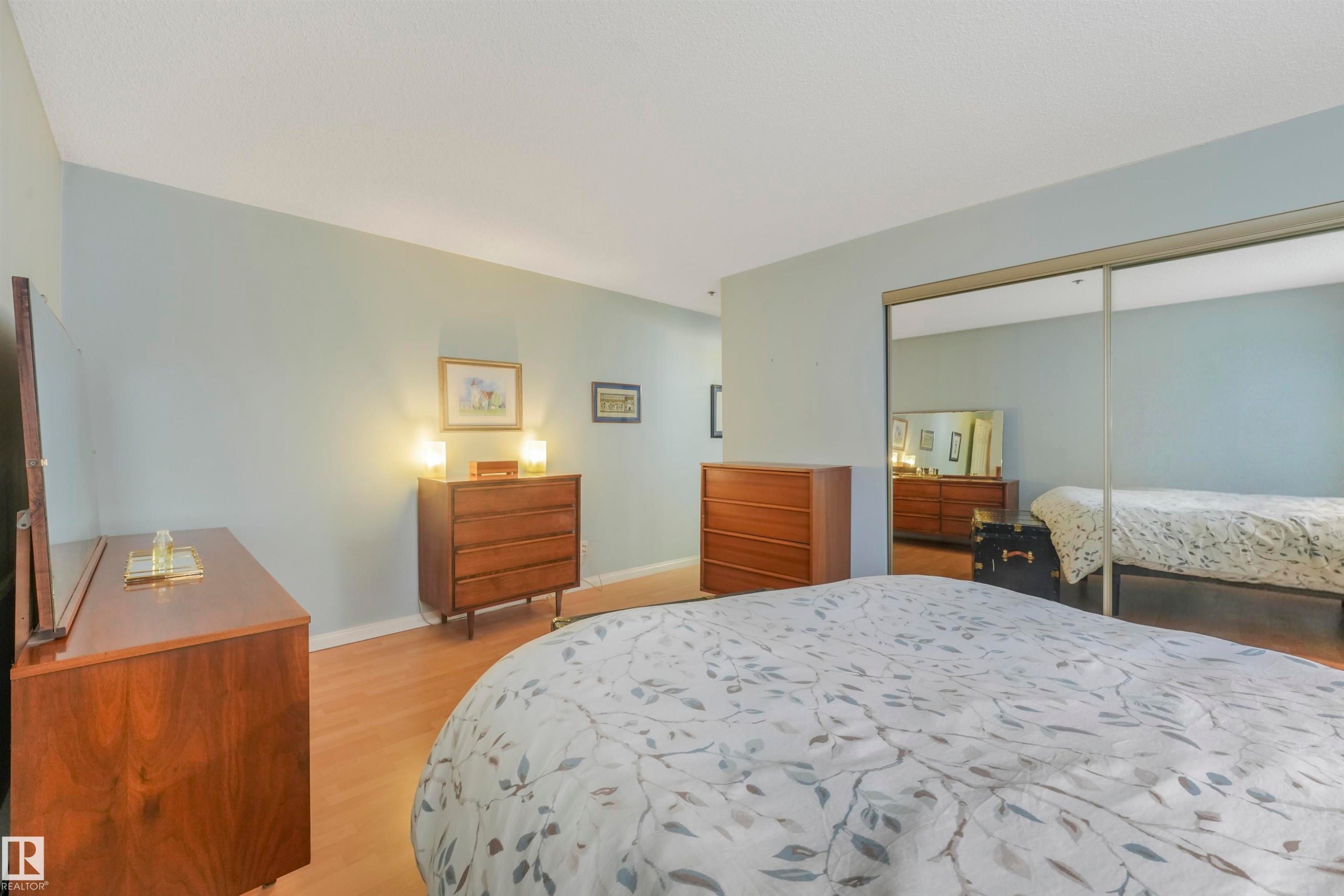 Wood-finish flooring throughout - #203 10171 119 St Nw, Edmonton, AB