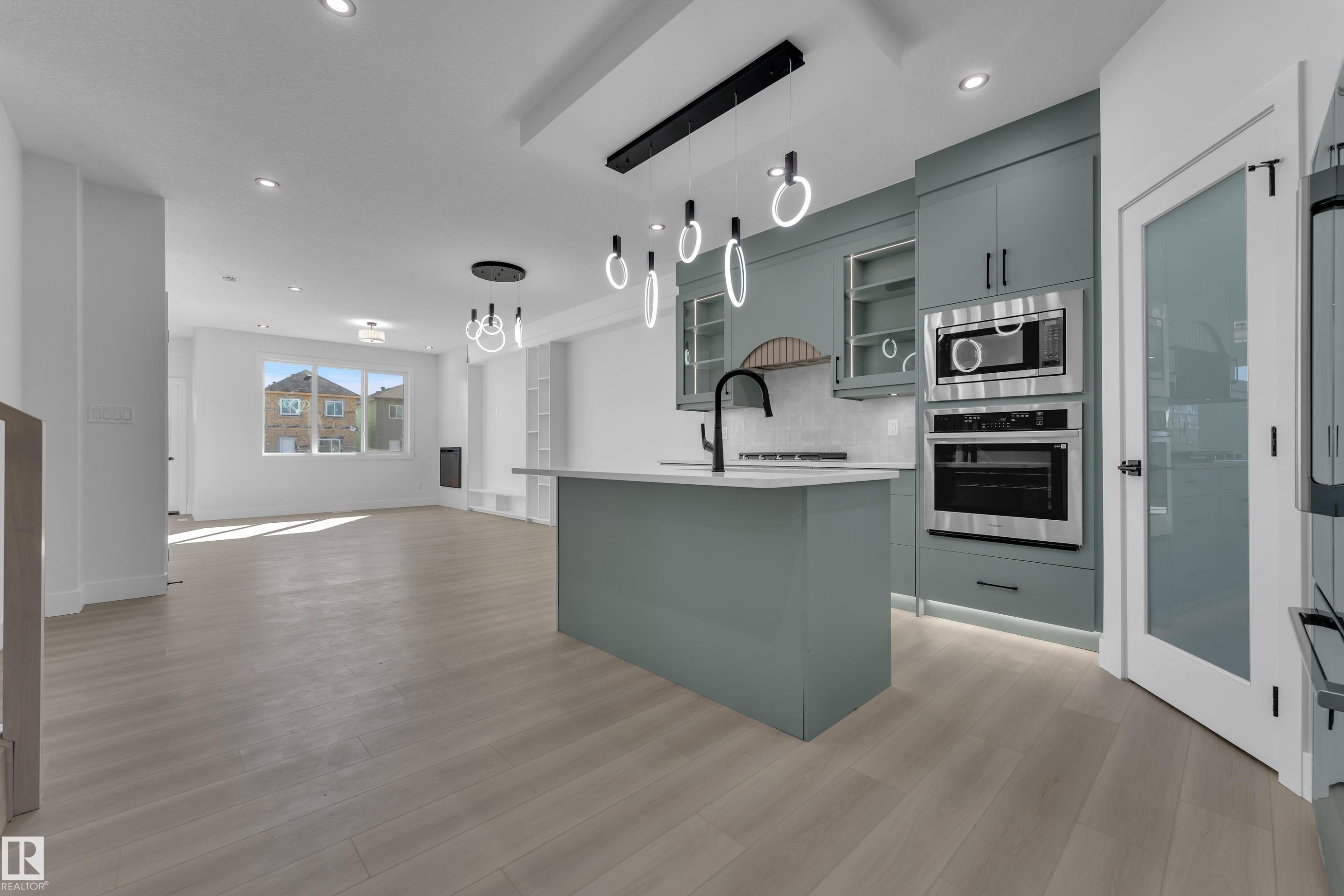 213 Falcon Crescent, Leduc, AB