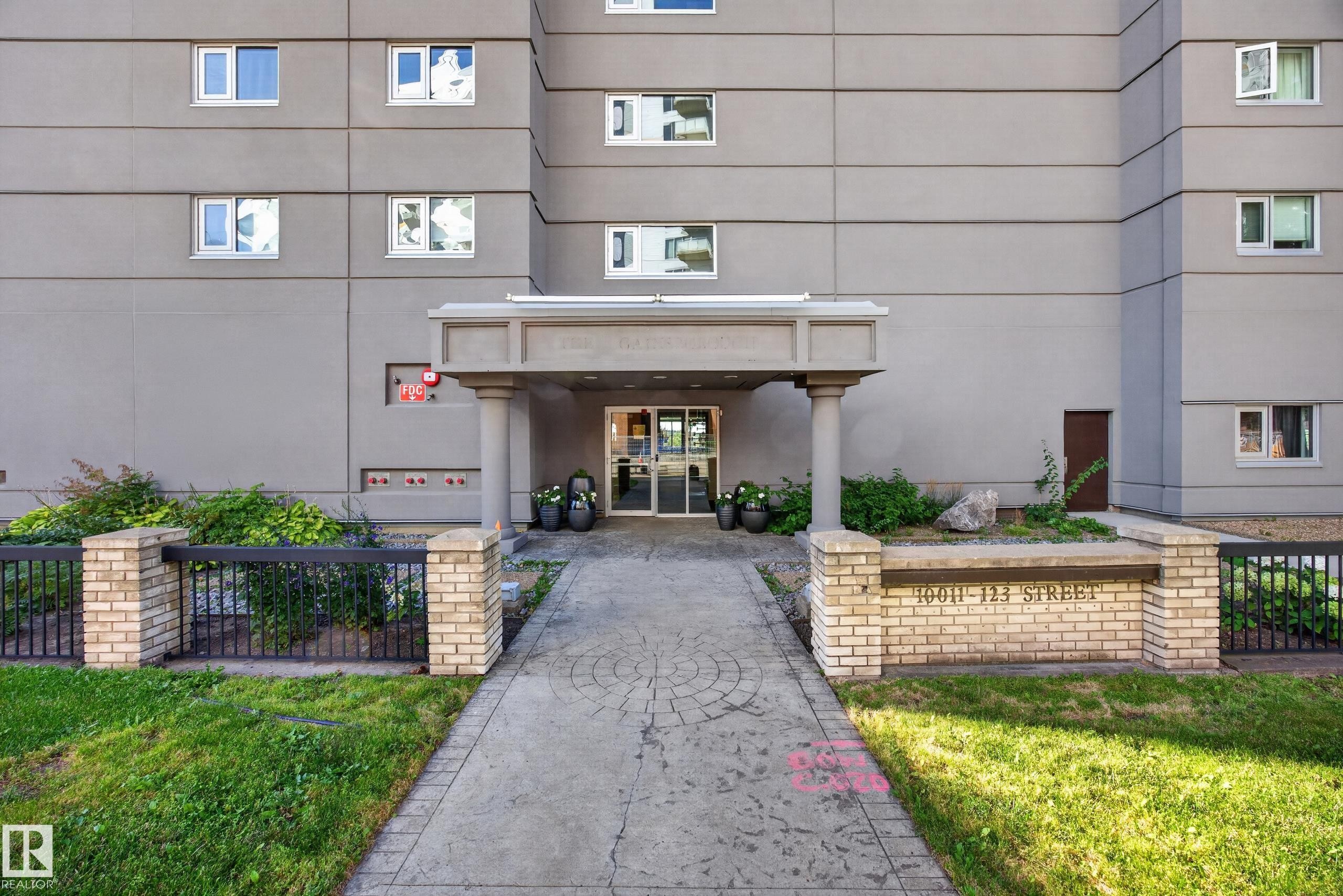 Walk way leading up to the condo Building. - #803 10011 123 St Nw, Edmonton, AB