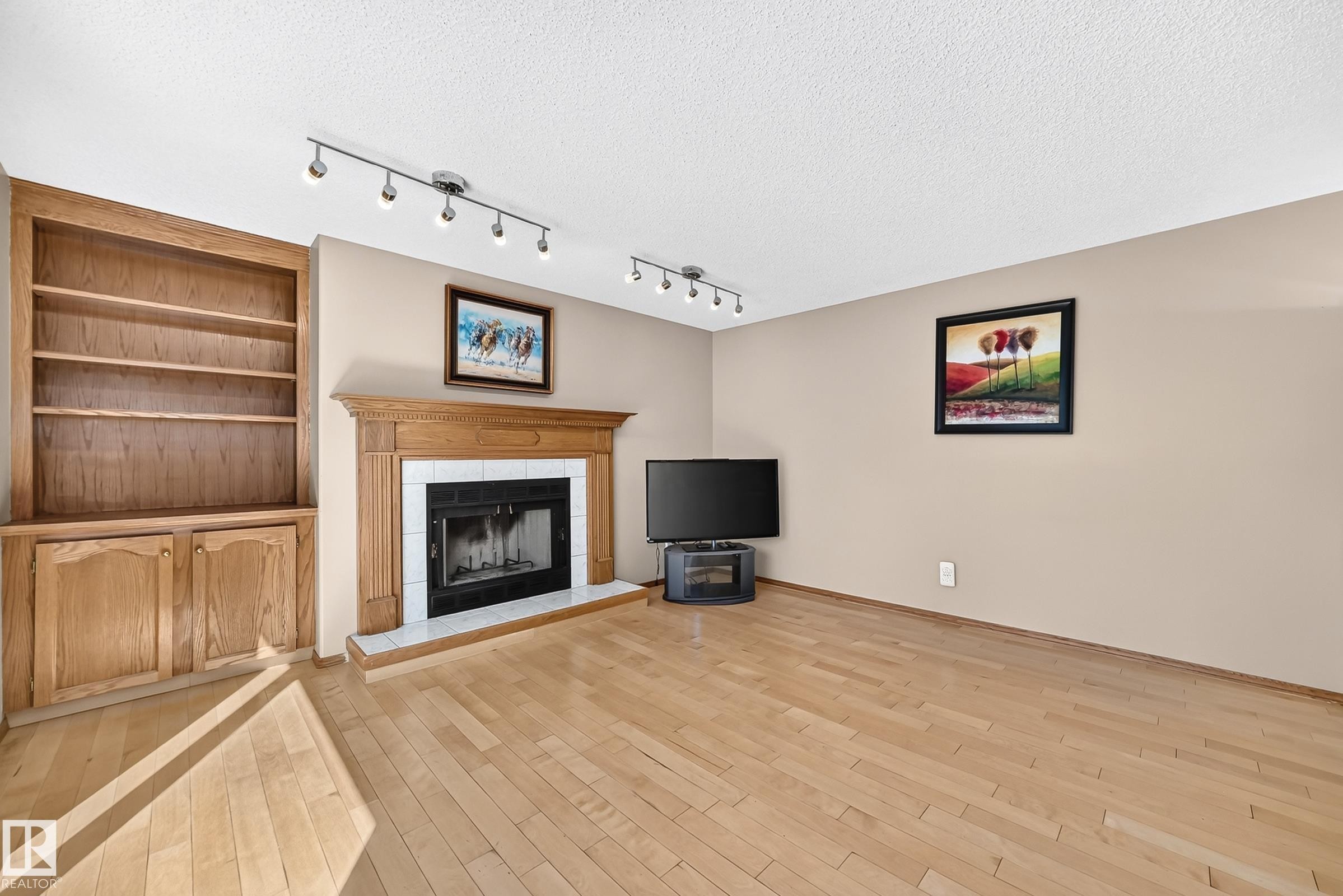 271 Ormsby Road Nw, Edmonton, AB