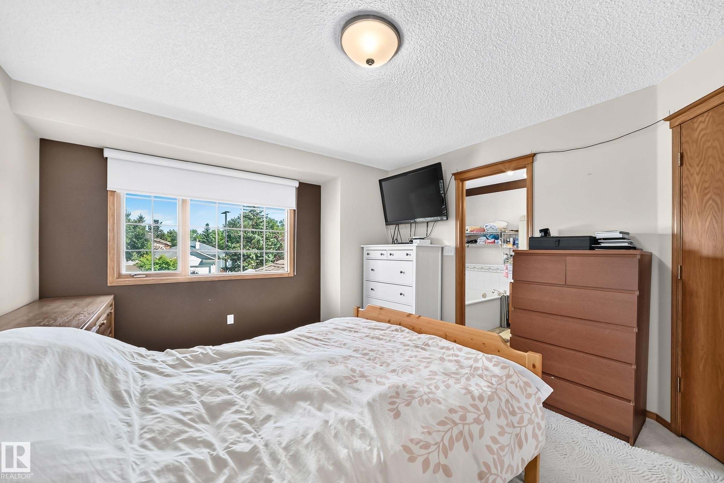 271 Ormsby Road Nw, Edmonton, AB