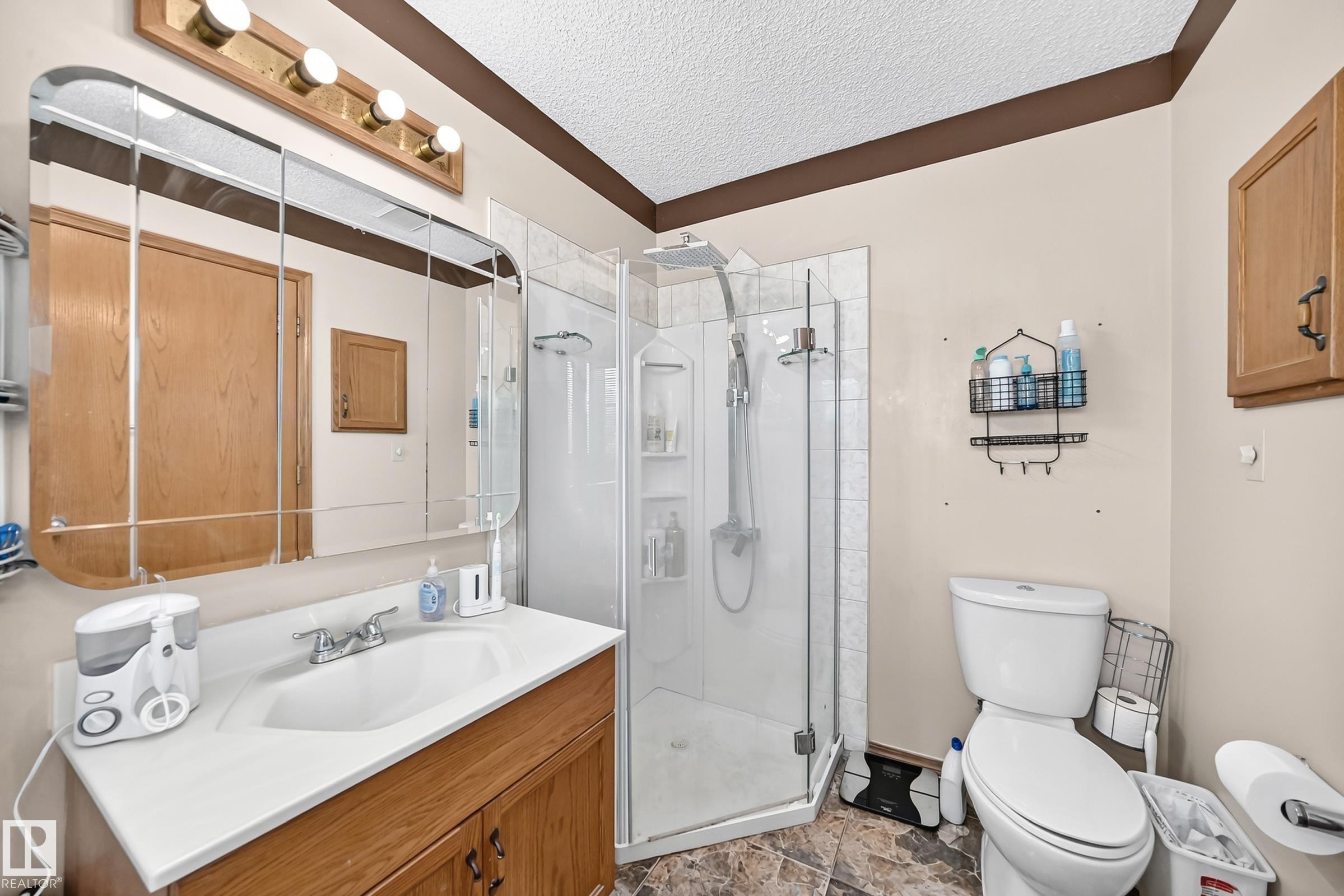 271 Ormsby Road Nw, Edmonton, AB