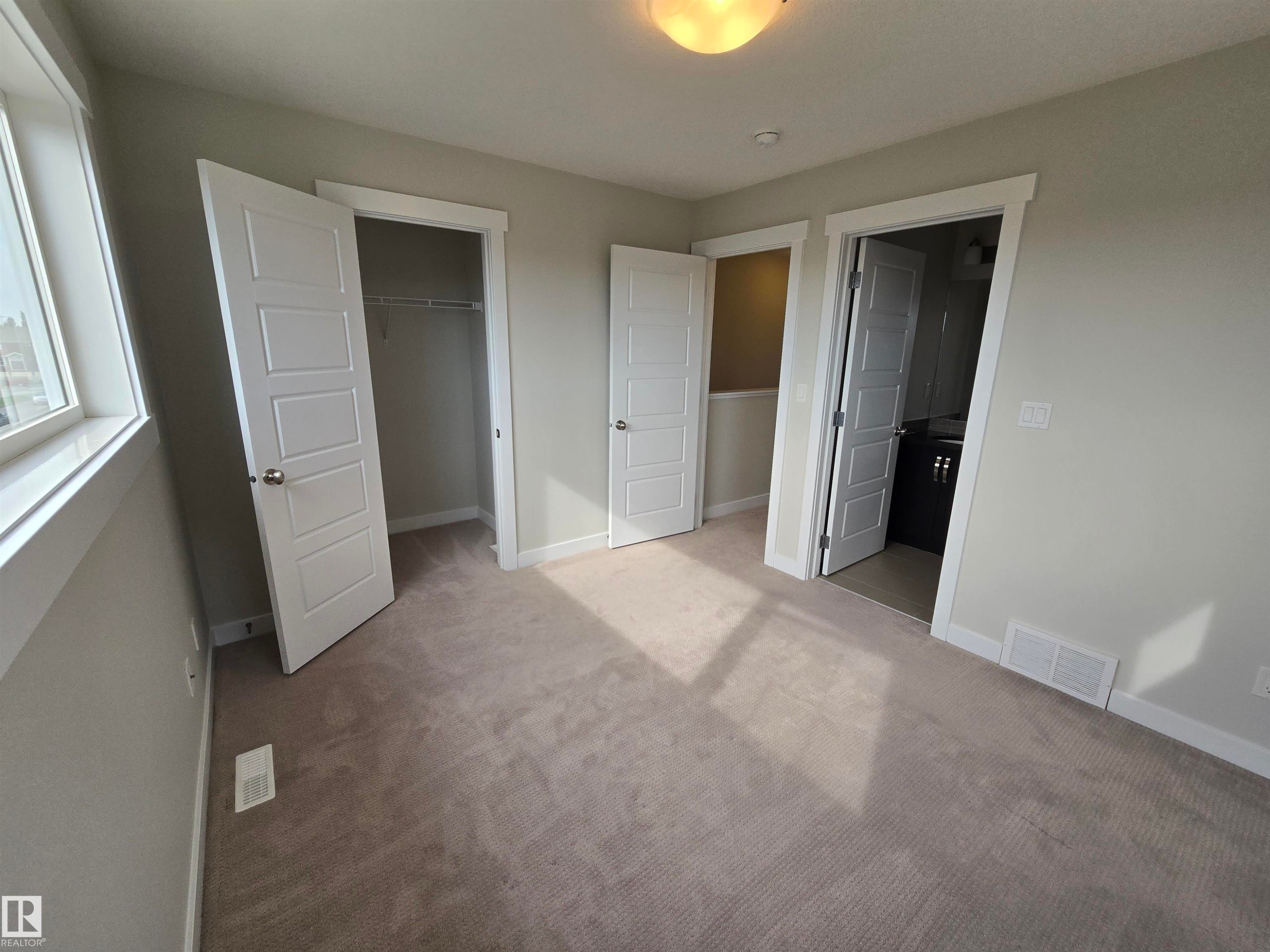 #119 401 Southfork Dr, Leduc, AB