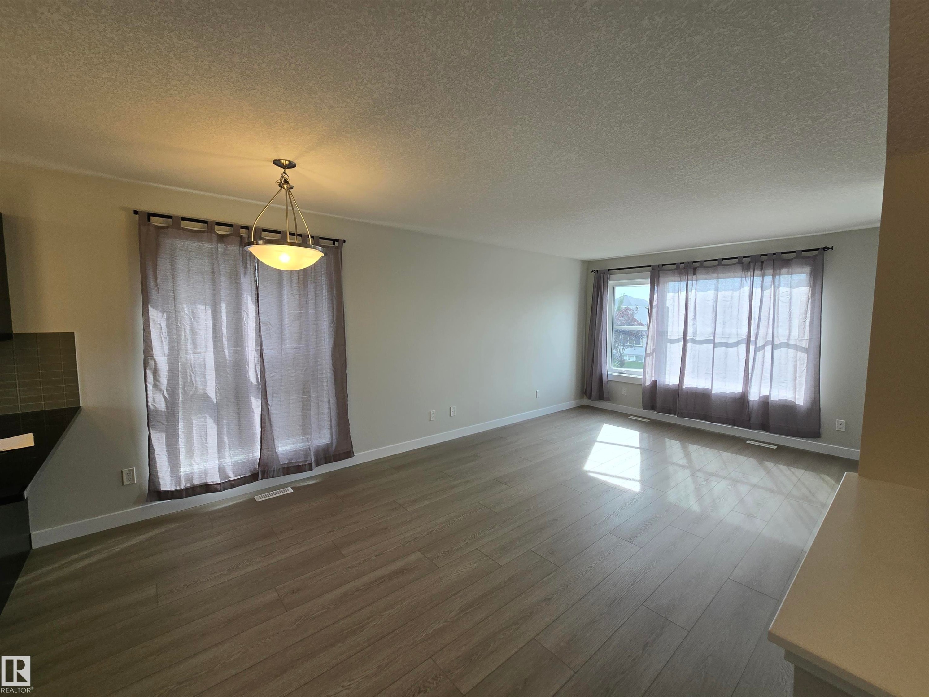 #119 401 Southfork Dr, Leduc, AB