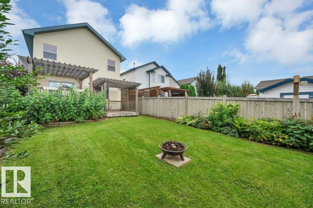 280 Birchwood Drive, Devon, AB