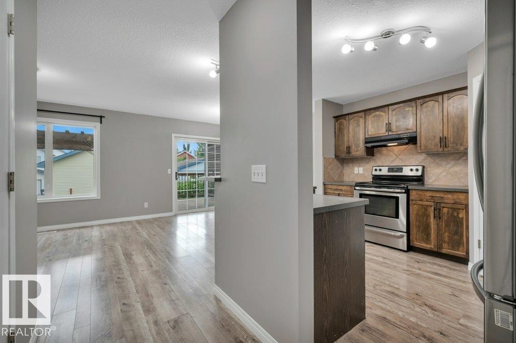 280 Birchwood Drive, Devon, AB