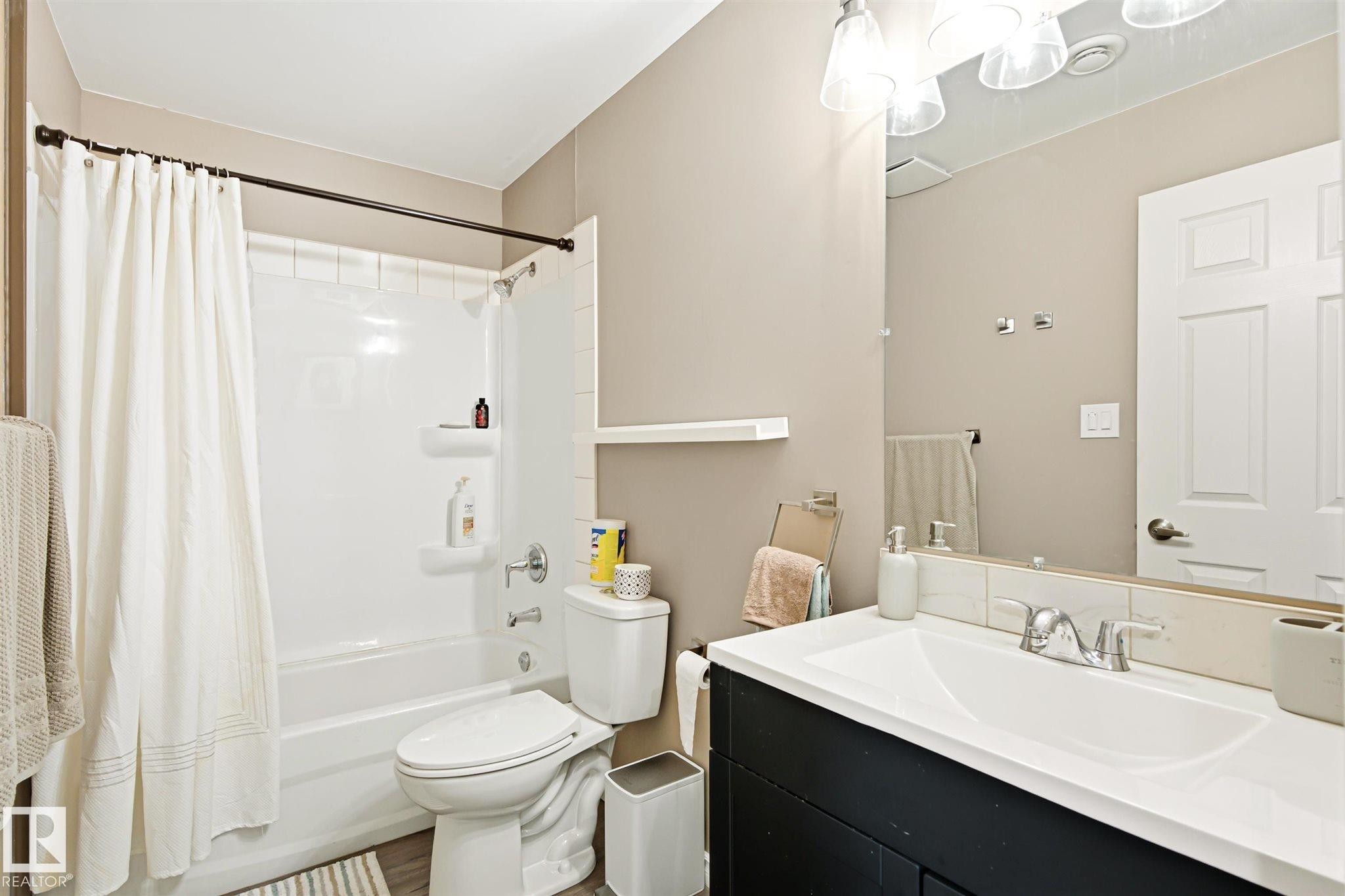 18080 89 Street Nw, Edmonton, AB