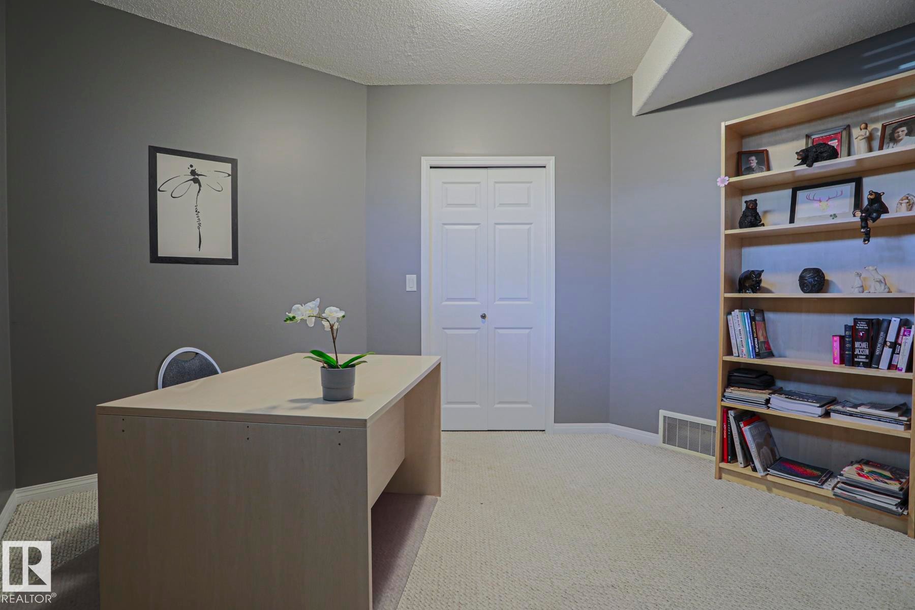 17468 89 Street Nw, Edmonton, AB